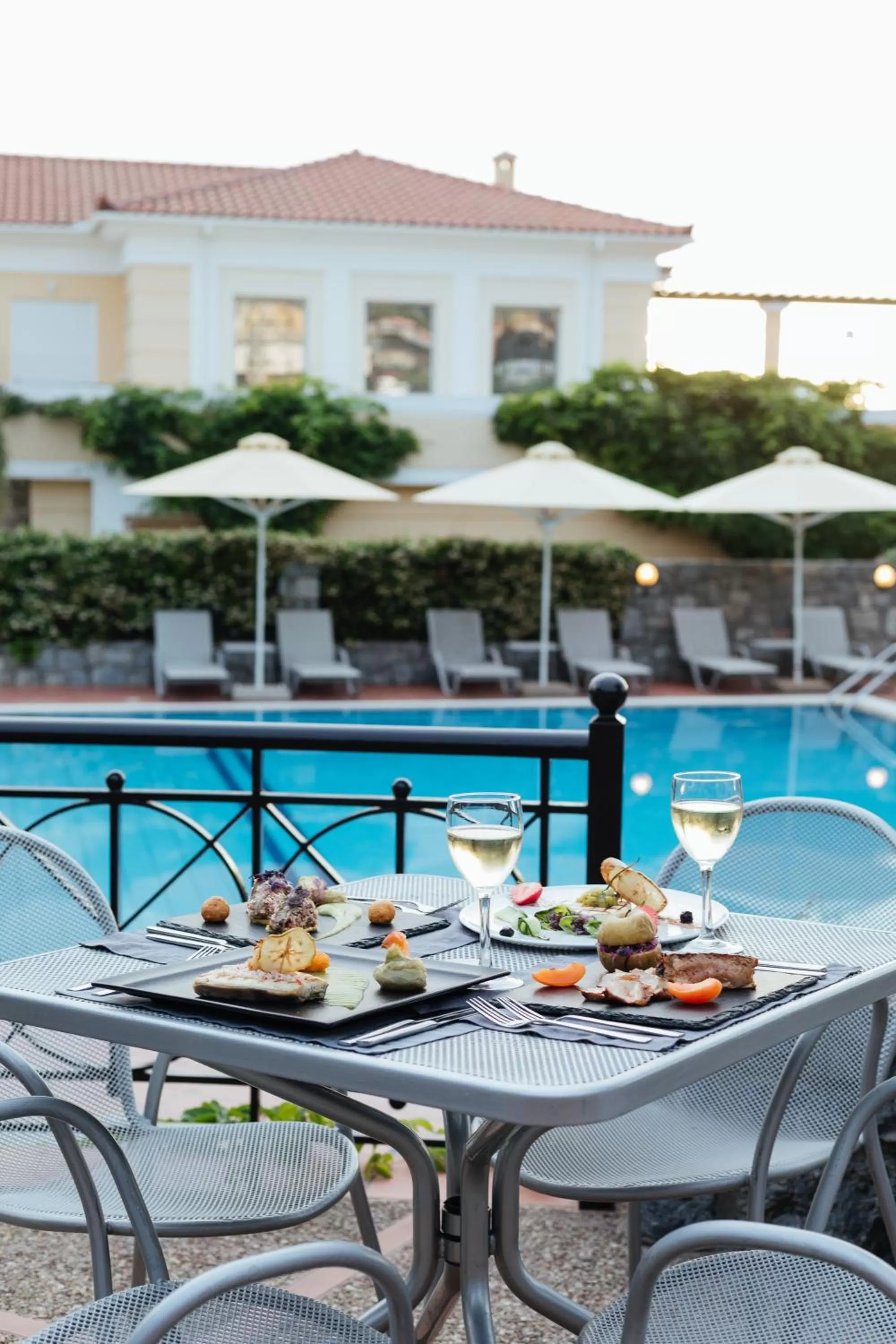 Restaurant/places to eat in Akti Taygetos - Conference Resort