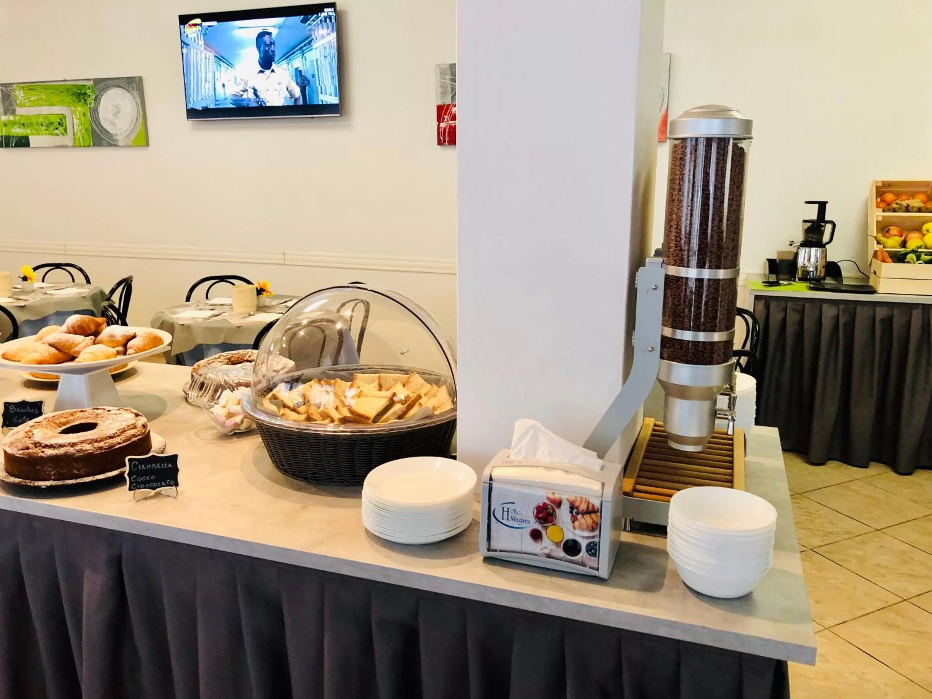 Food and drinks in Hotel Niagara Riccione