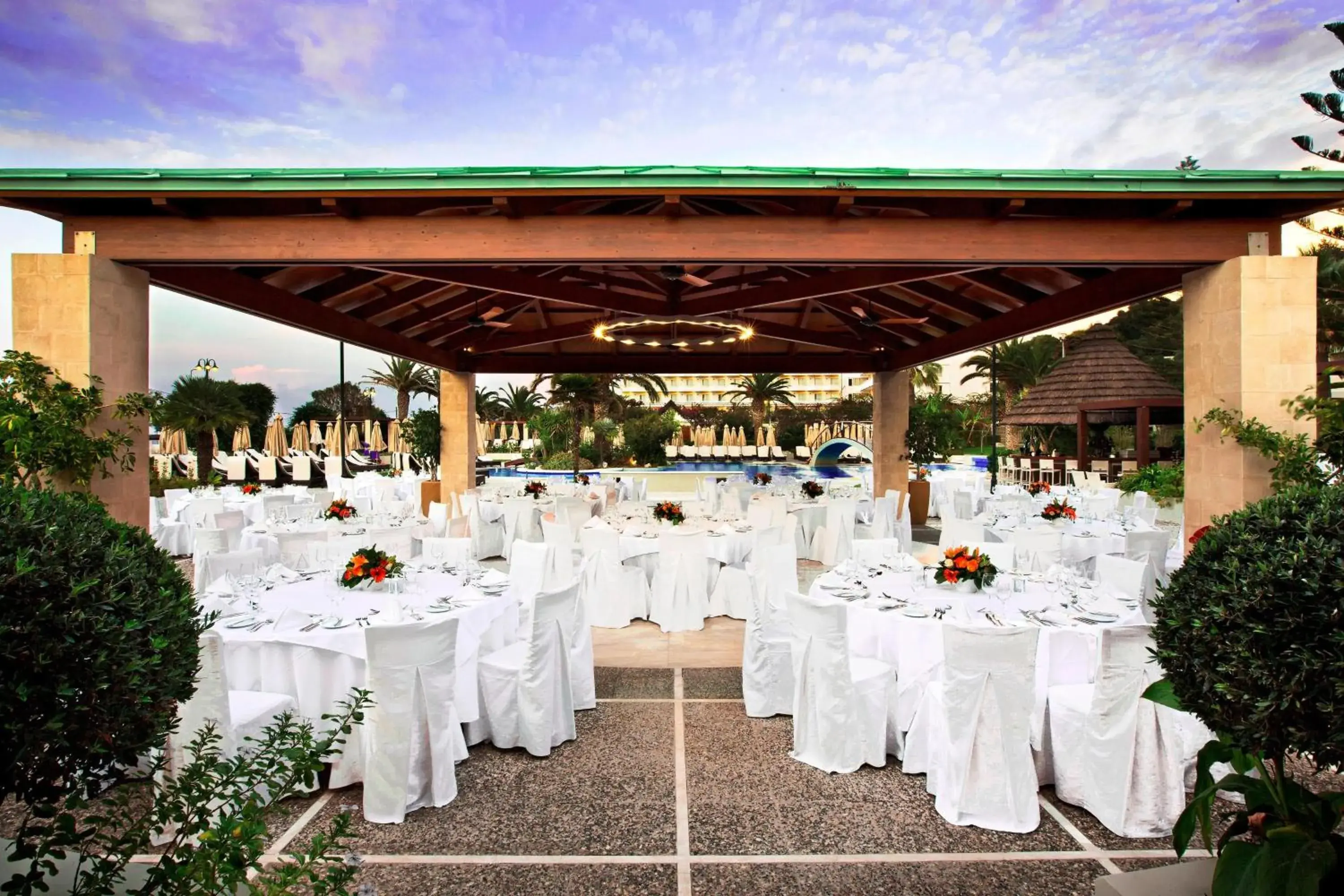 Banquet/Function facilities, Banquet Facilities in Sheraton Rhodes Resort