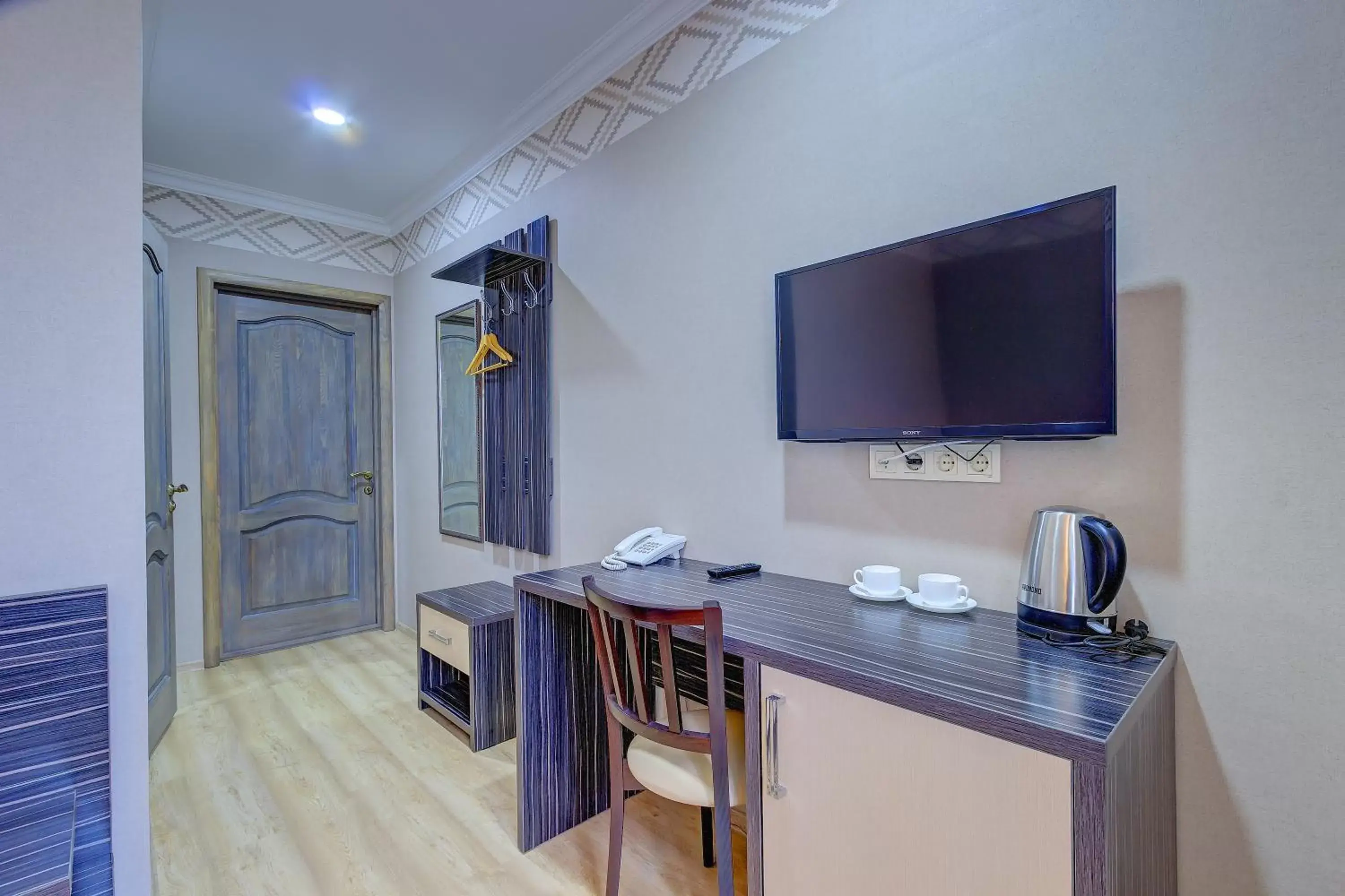 Standard Single Room - single occupancy in Resident Hotel Almaty Standard Single Room - single occupancy in Resident Hotel Almaty