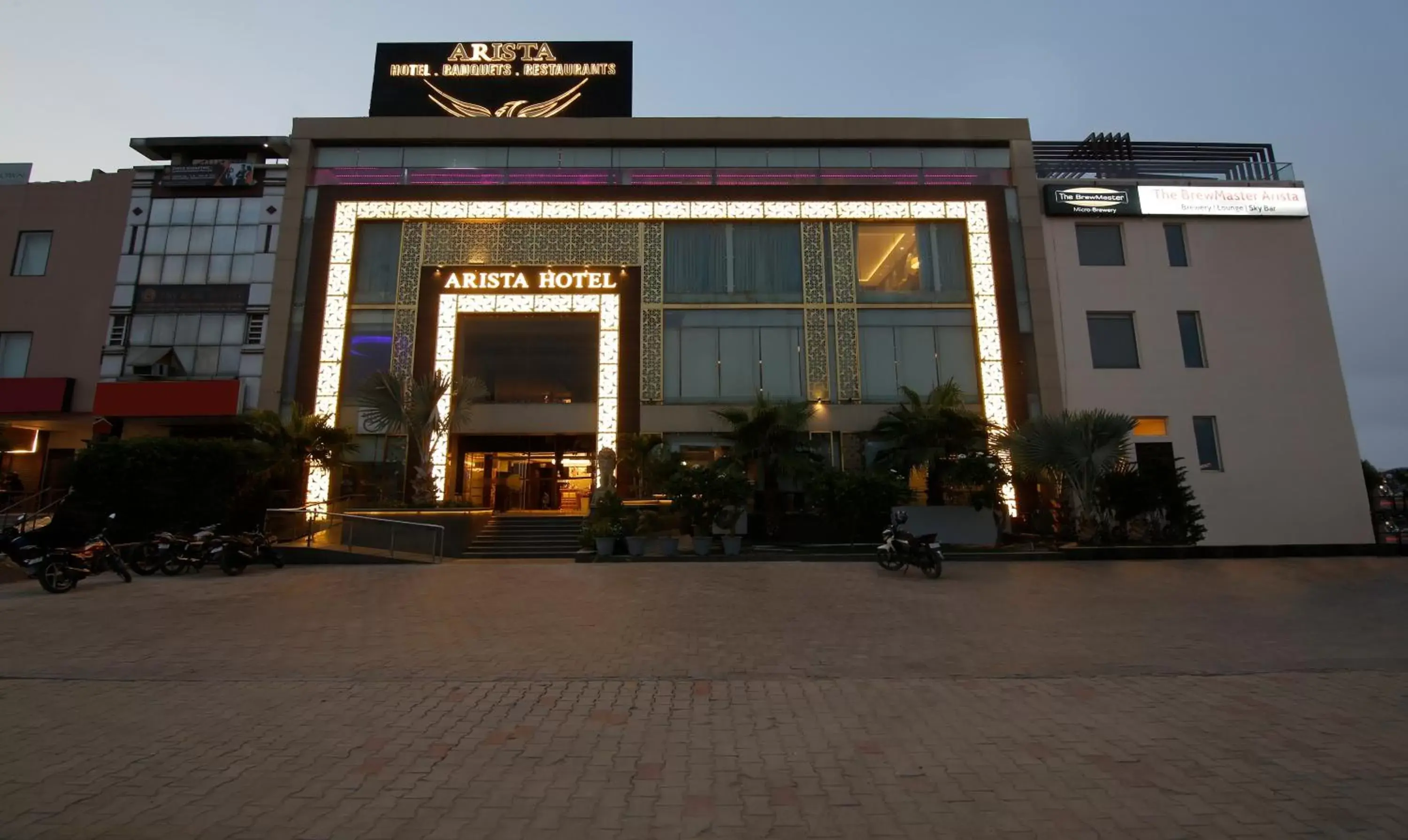 Property building in Treebo Premium Arista Property building in Treebo Premium Arista