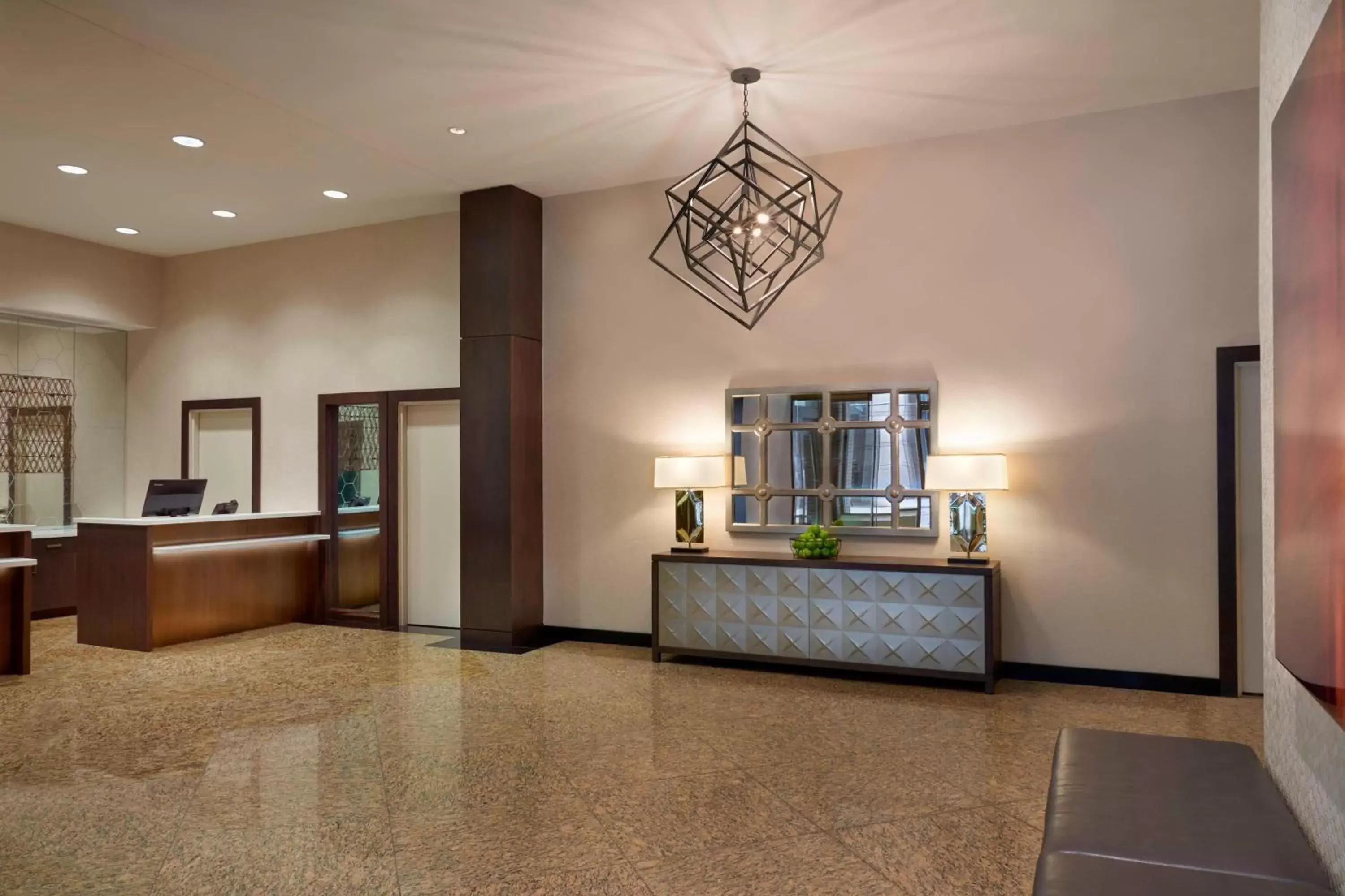 Property building, Lobby/Reception in Sheraton Ottawa Hotel