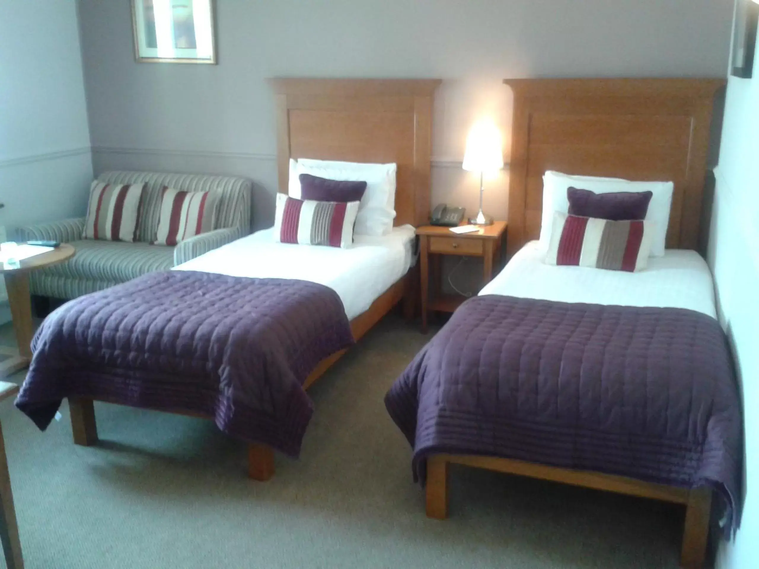 Standard Twin Room in Gomersal Park Hotel & Dream Spa