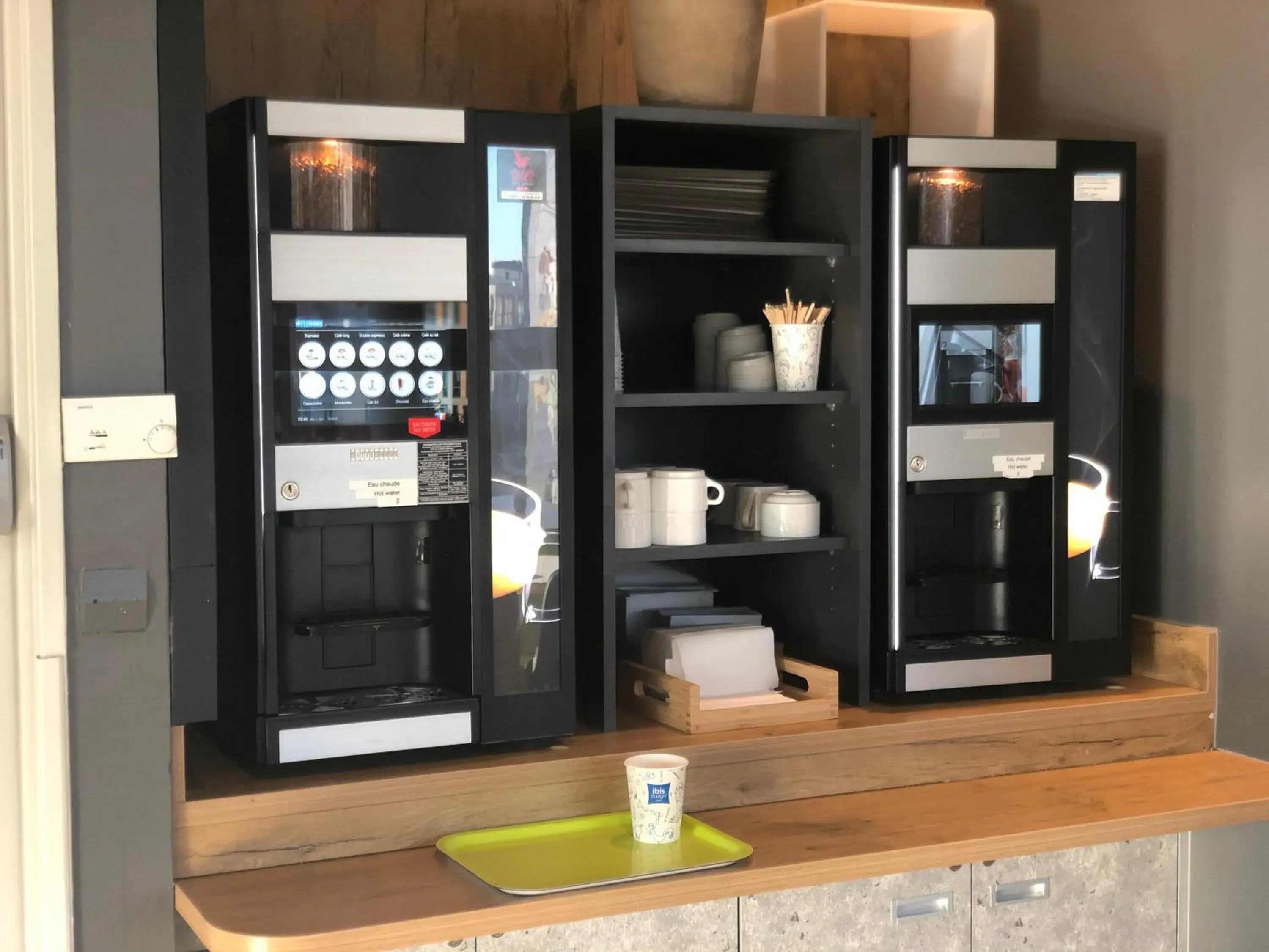 Coffee/tea facilities in ibis budget Paris Porte de Montreuil