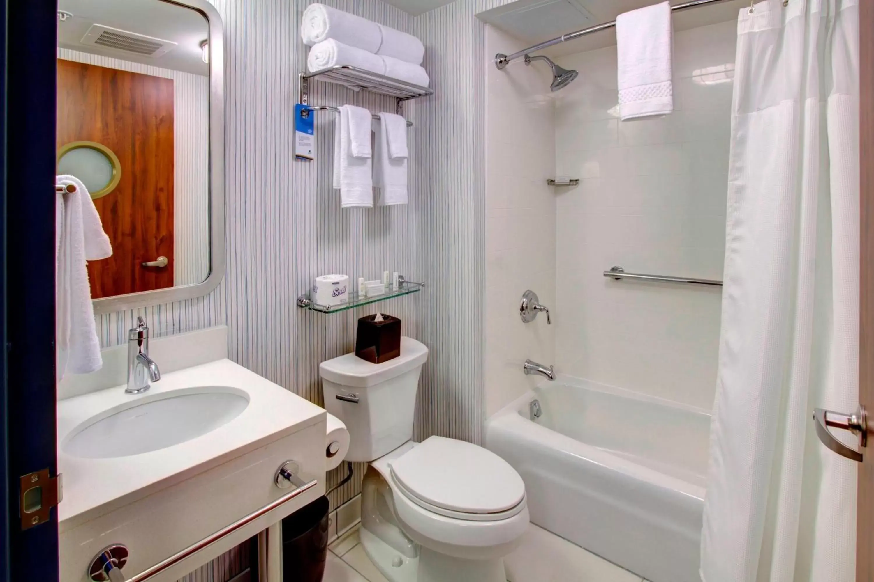 Bathroom in Fairfield Inn by Marriott New York Manhattan/Financial District