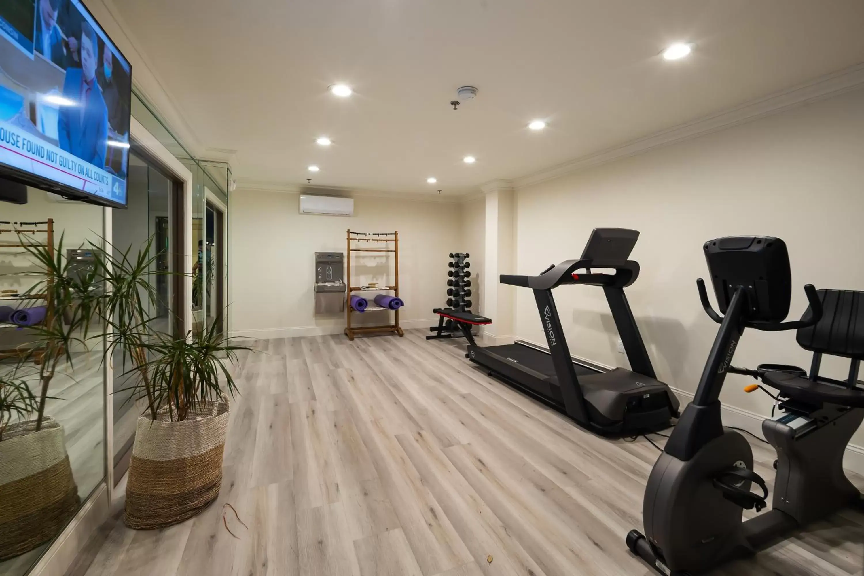 Fitness centre/facilities, Fitness Center/Facilities in Hotel Huntington