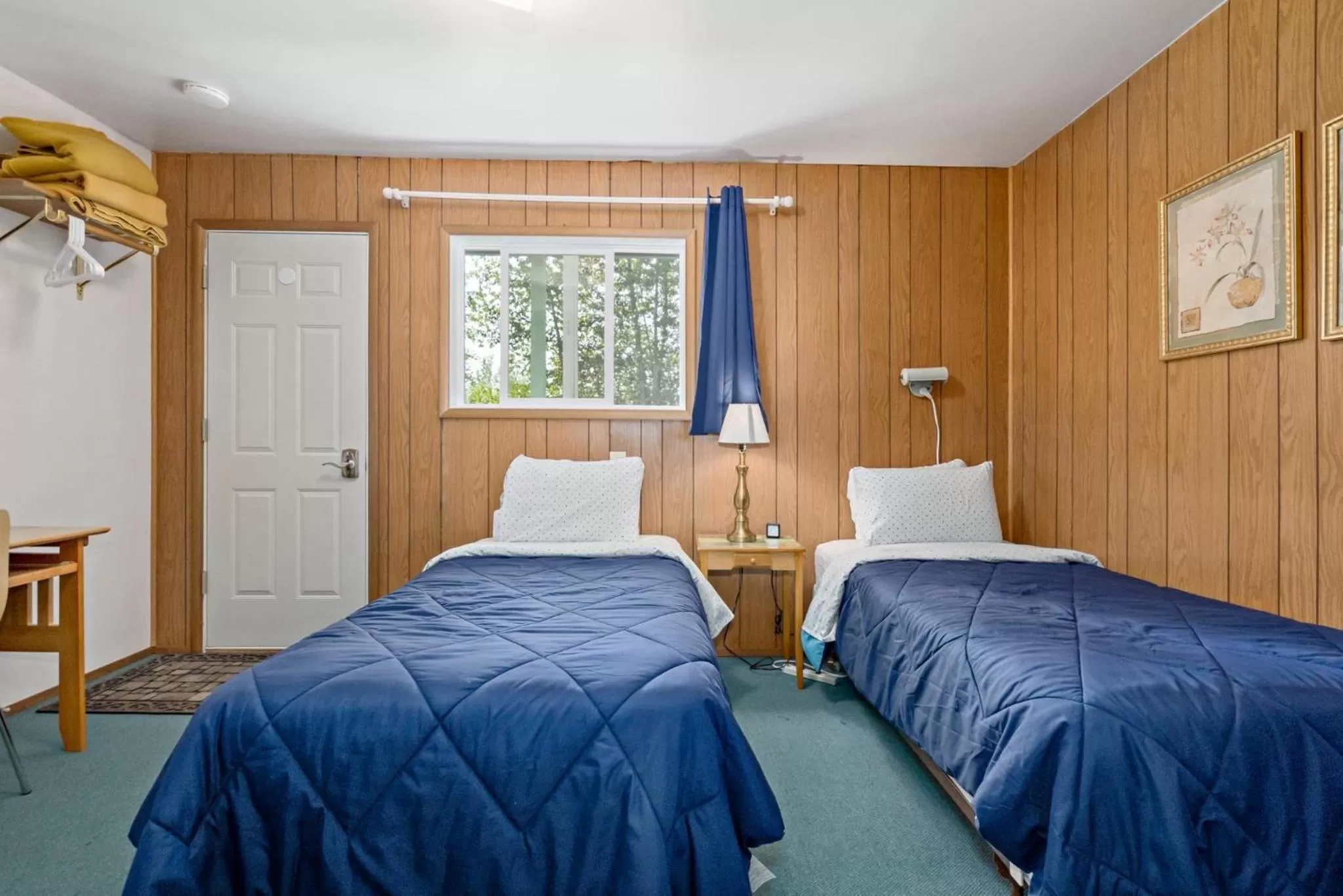 Bed in Talkeetna Inn