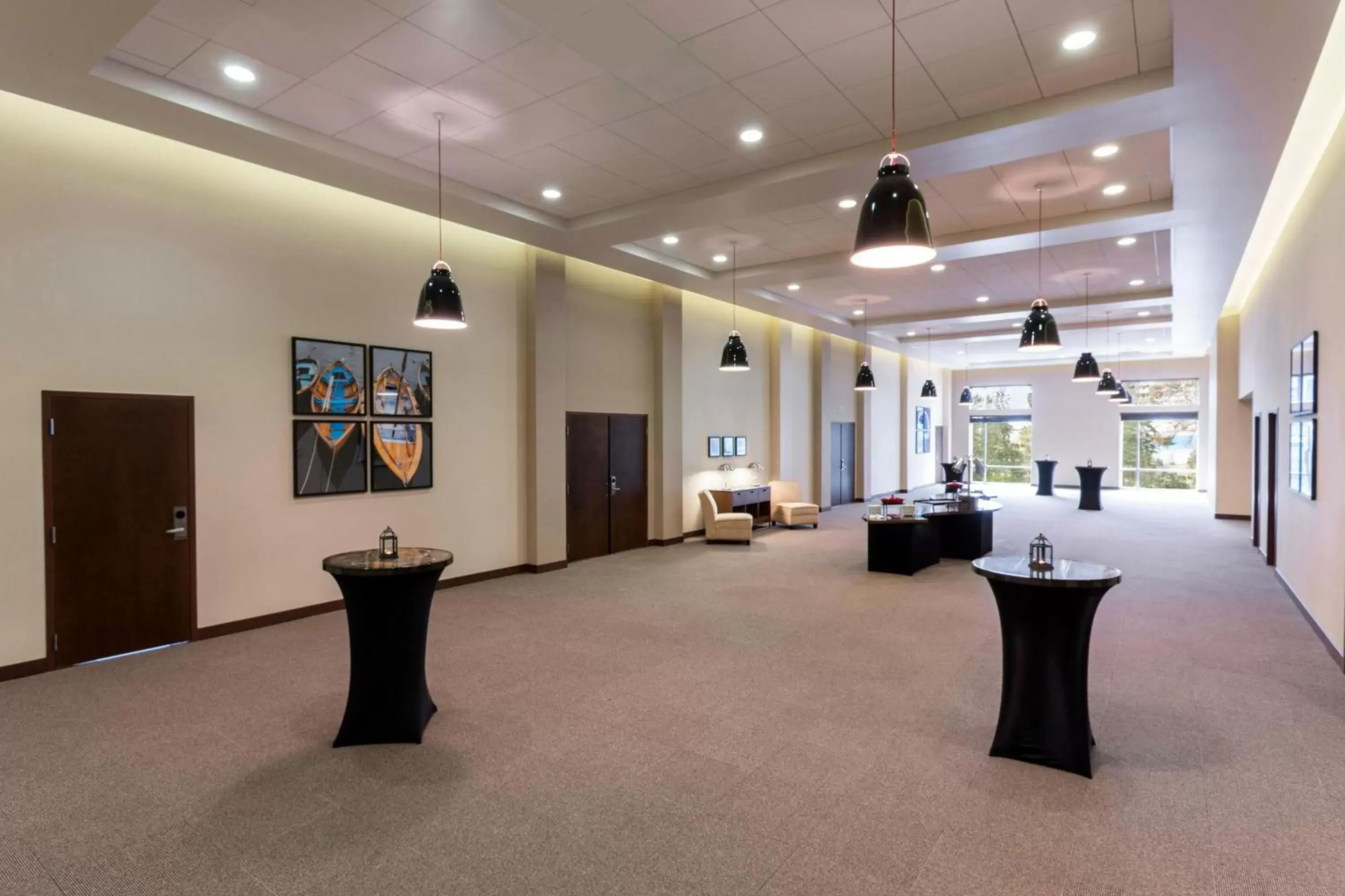 Meeting/conference room in Four Points by Sheraton Seattle Airport South