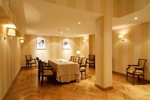 Business facilities in Don Pio