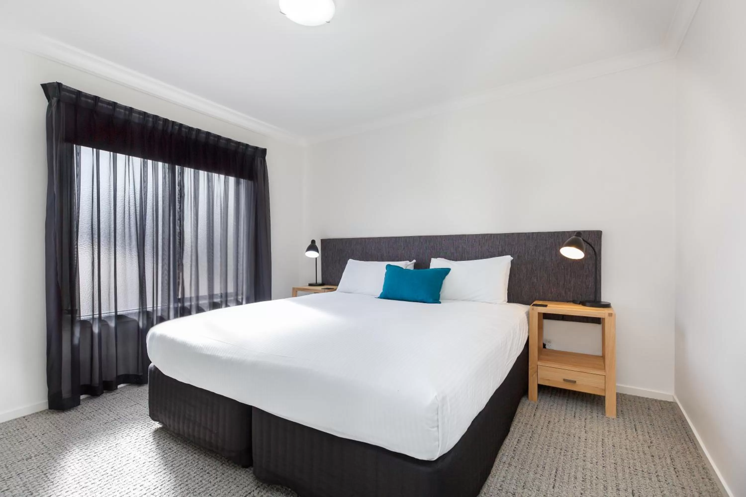 Bedroom, Bed in Quest Sale