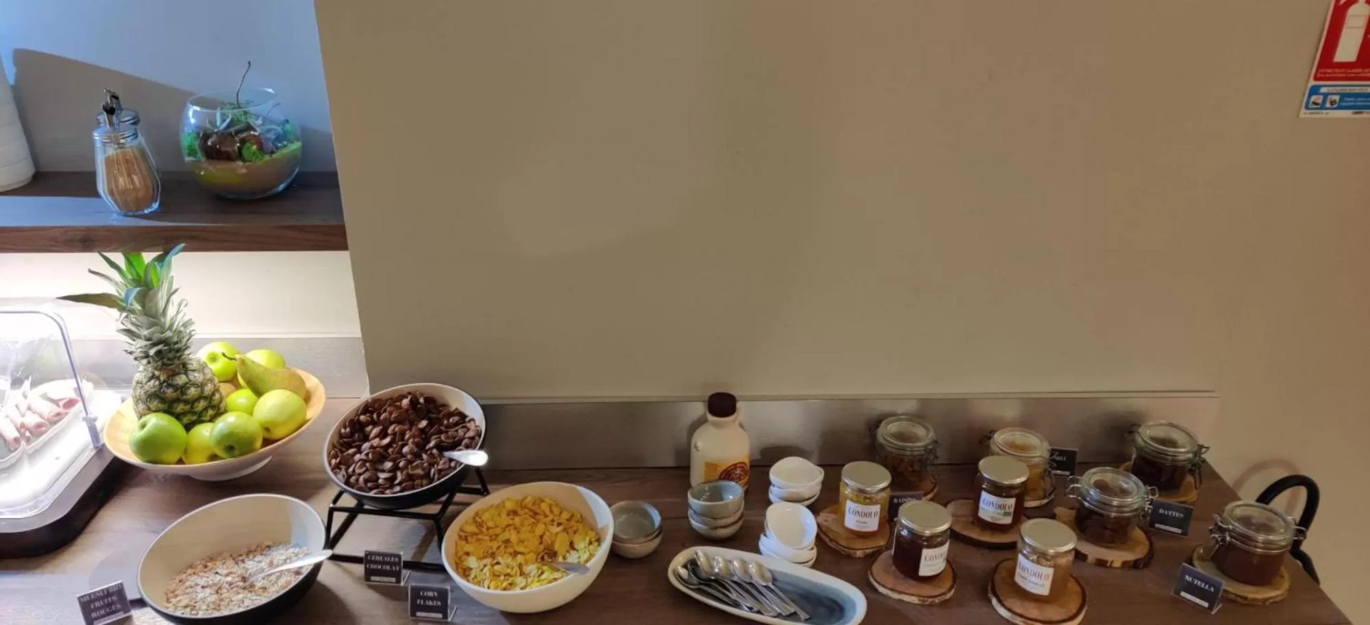 Breakfast in Hotel Vatel Bordeaux