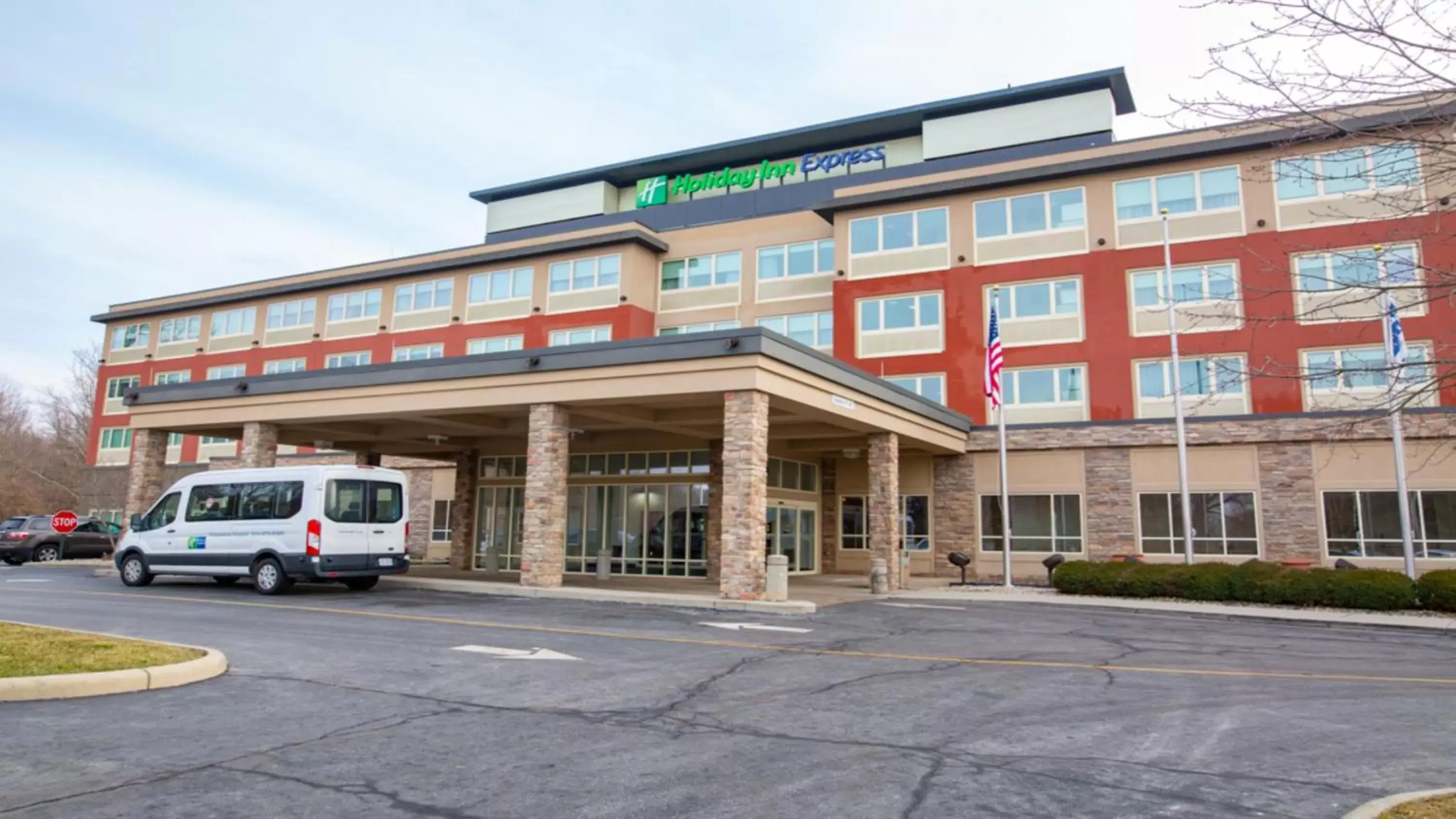 Property Building in Holiday Inn Express Columbus Airport Easton