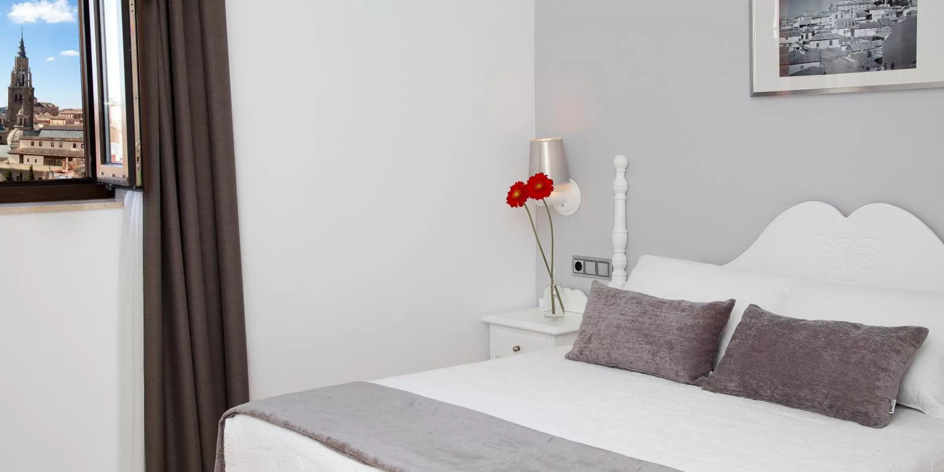 Double Room ( 1 double bed) in Hotel Carlos V Double Room ( 1 double bed) in Hotel Carlos V