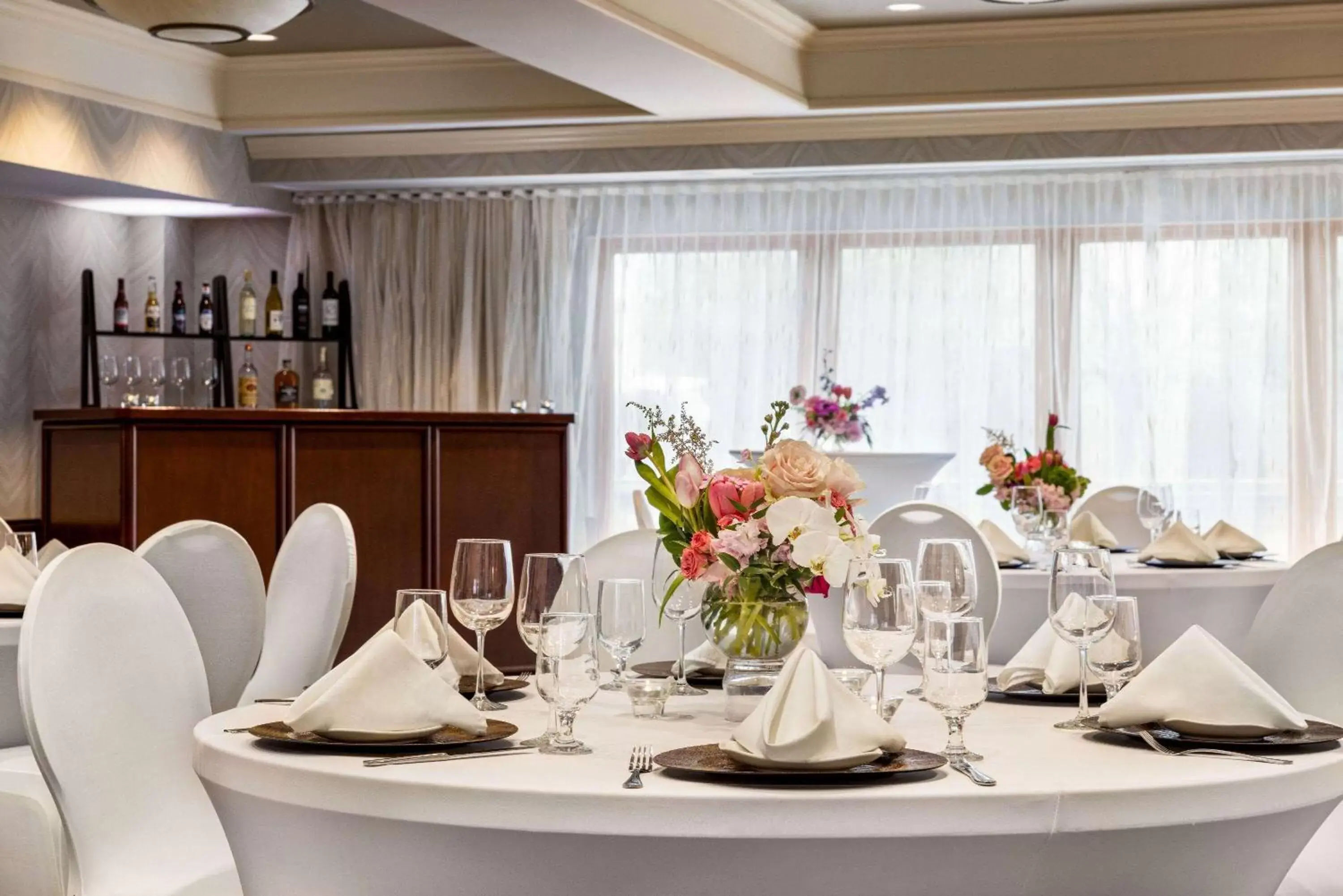 Banquet/Function facilities, Restaurant/Places to Eat in Viana Hotel and Spa, Trademark Collection by Wyndham