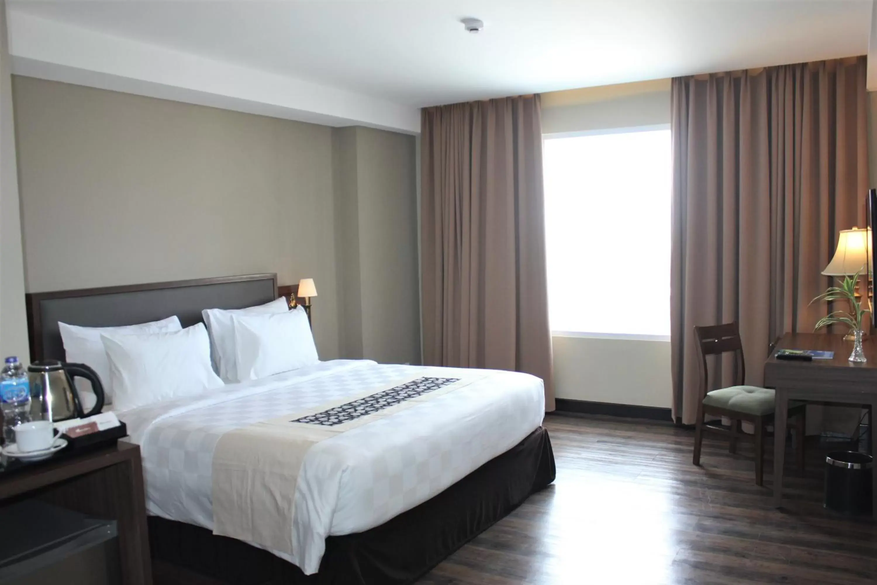 Deluxe Queen Room in Swiss-Belhotel Pangkalpinang