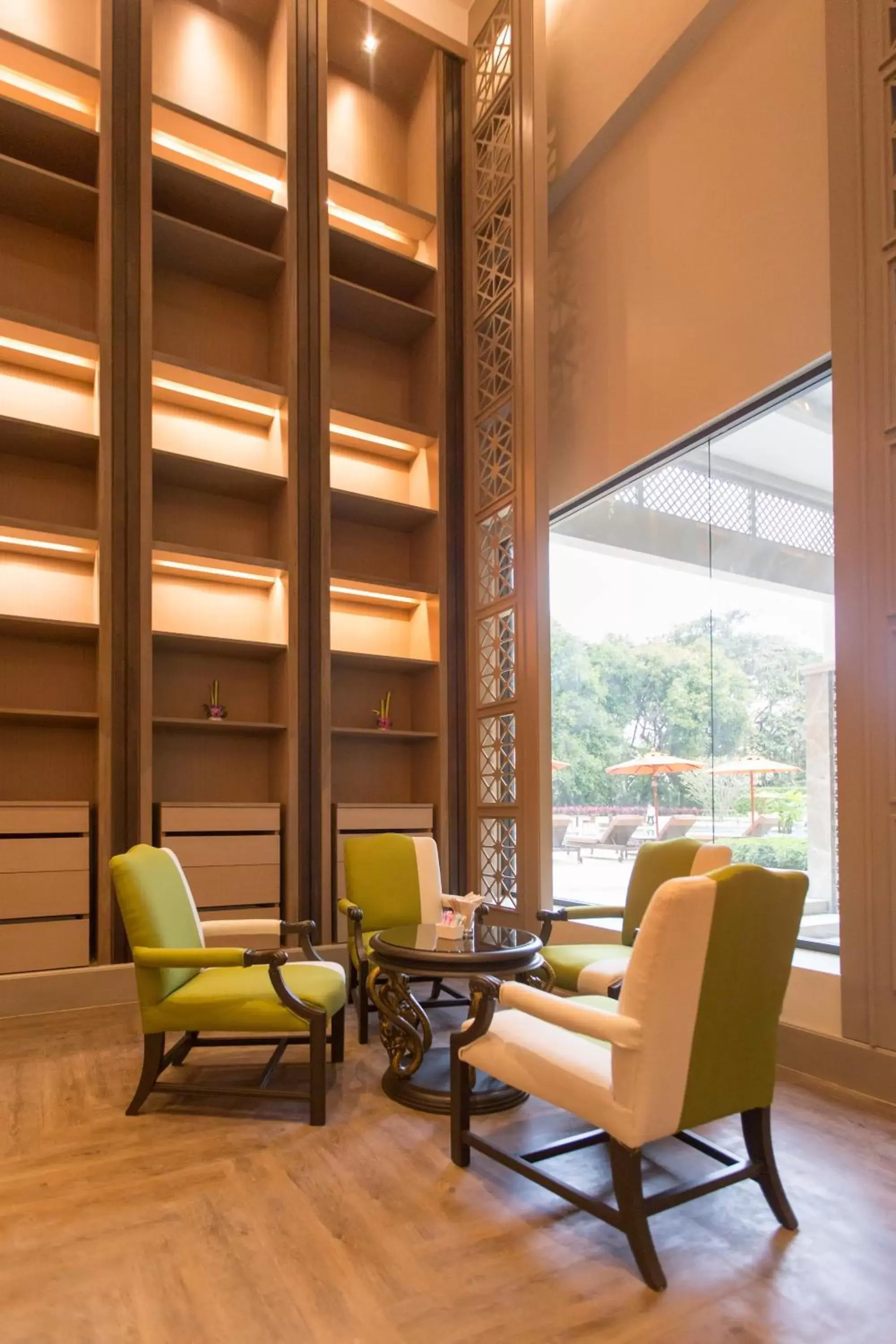 Lounge or bar, Seating Area in The Heritage Chiang Rai Hotel and Convention - SHA Extra Plus