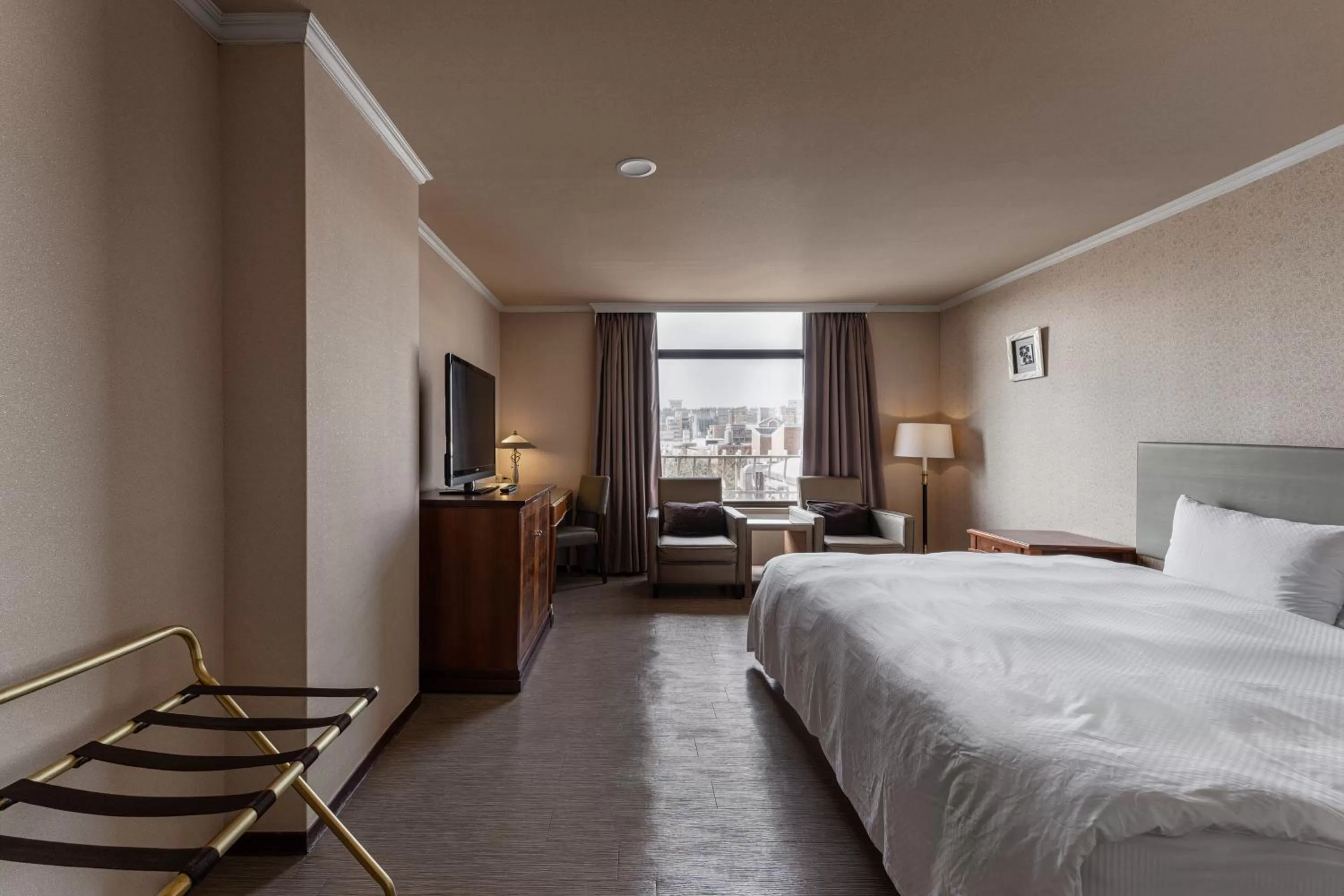 Bed in Hotel j-Metropolis