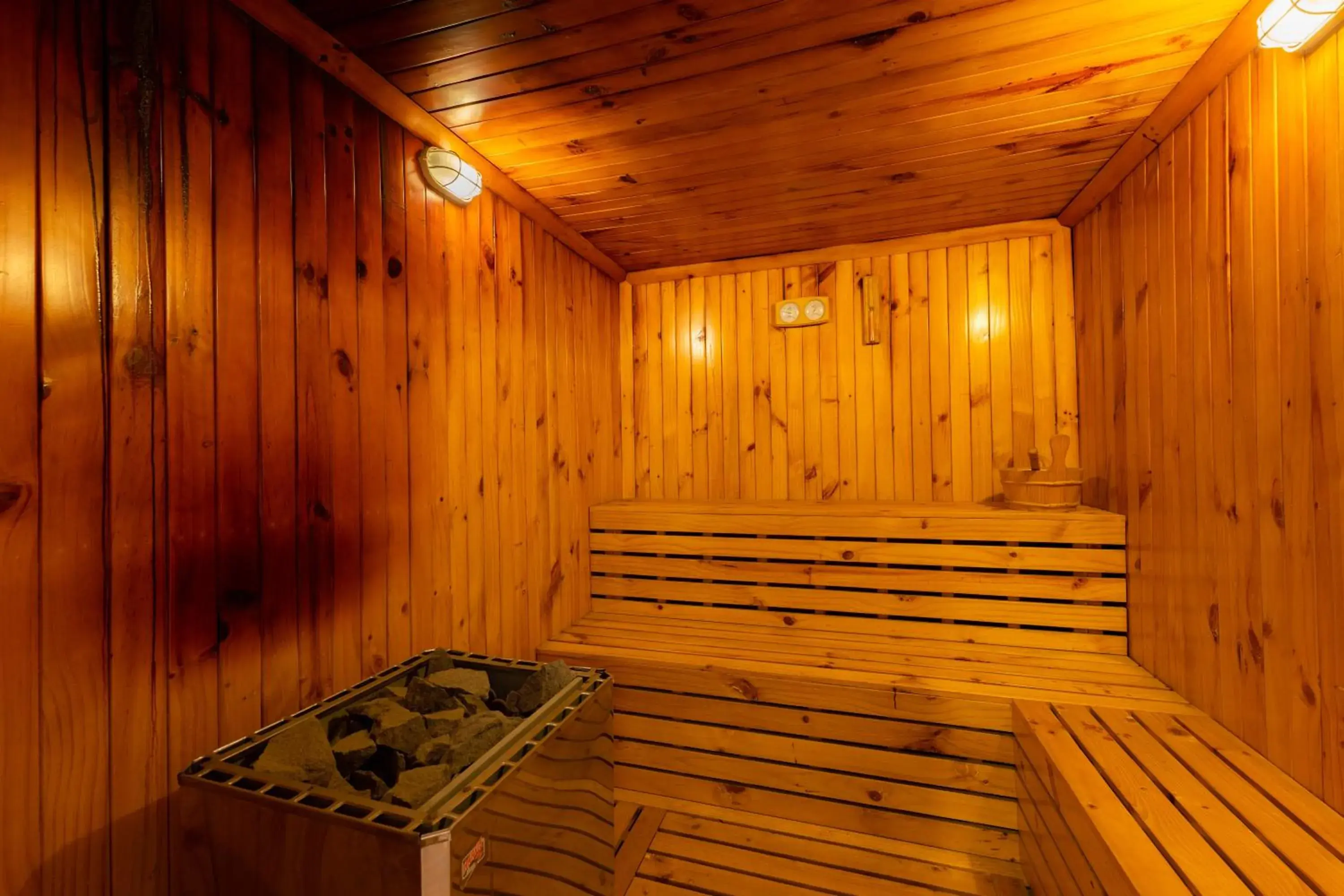 Sauna in Riverside Hanoi Hotel