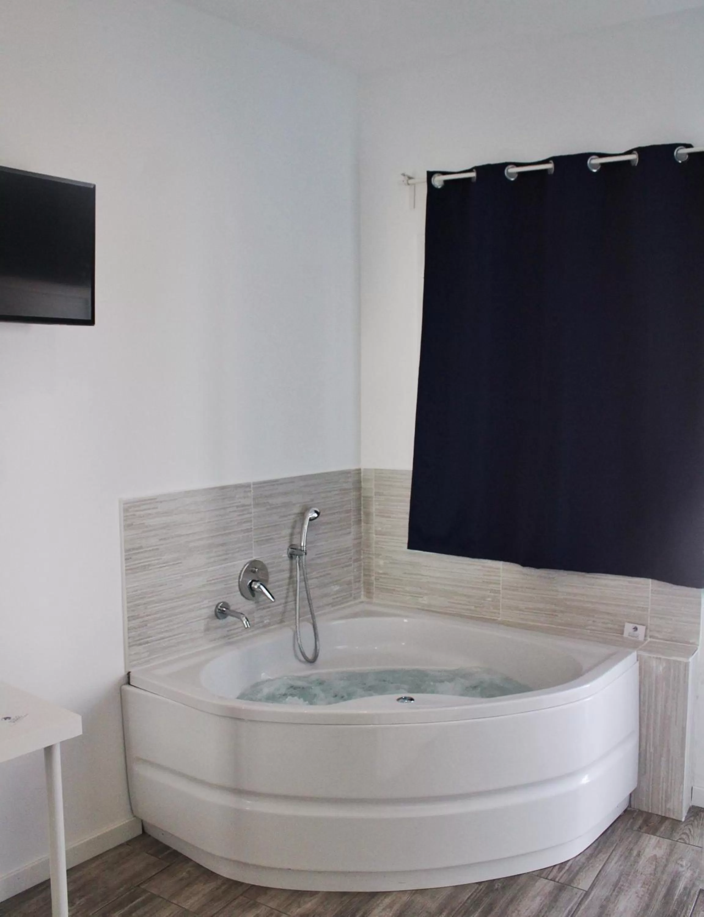 Borgo Marino Suite B&B