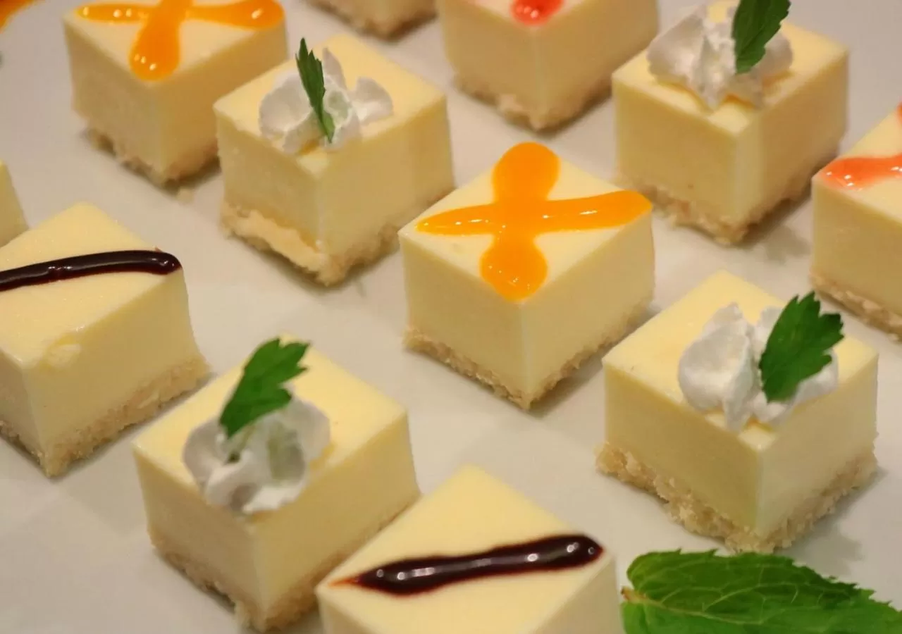 Restaurant/places to eat in APA Hotel Matsuyamajo Nishi