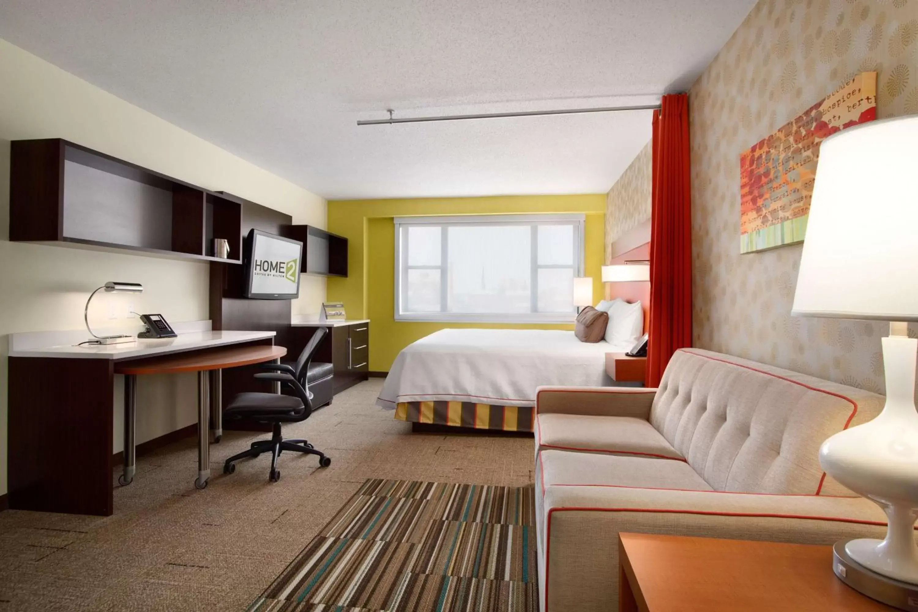 Bedroom in Home2 Suites by Hilton Baltimore Downtown