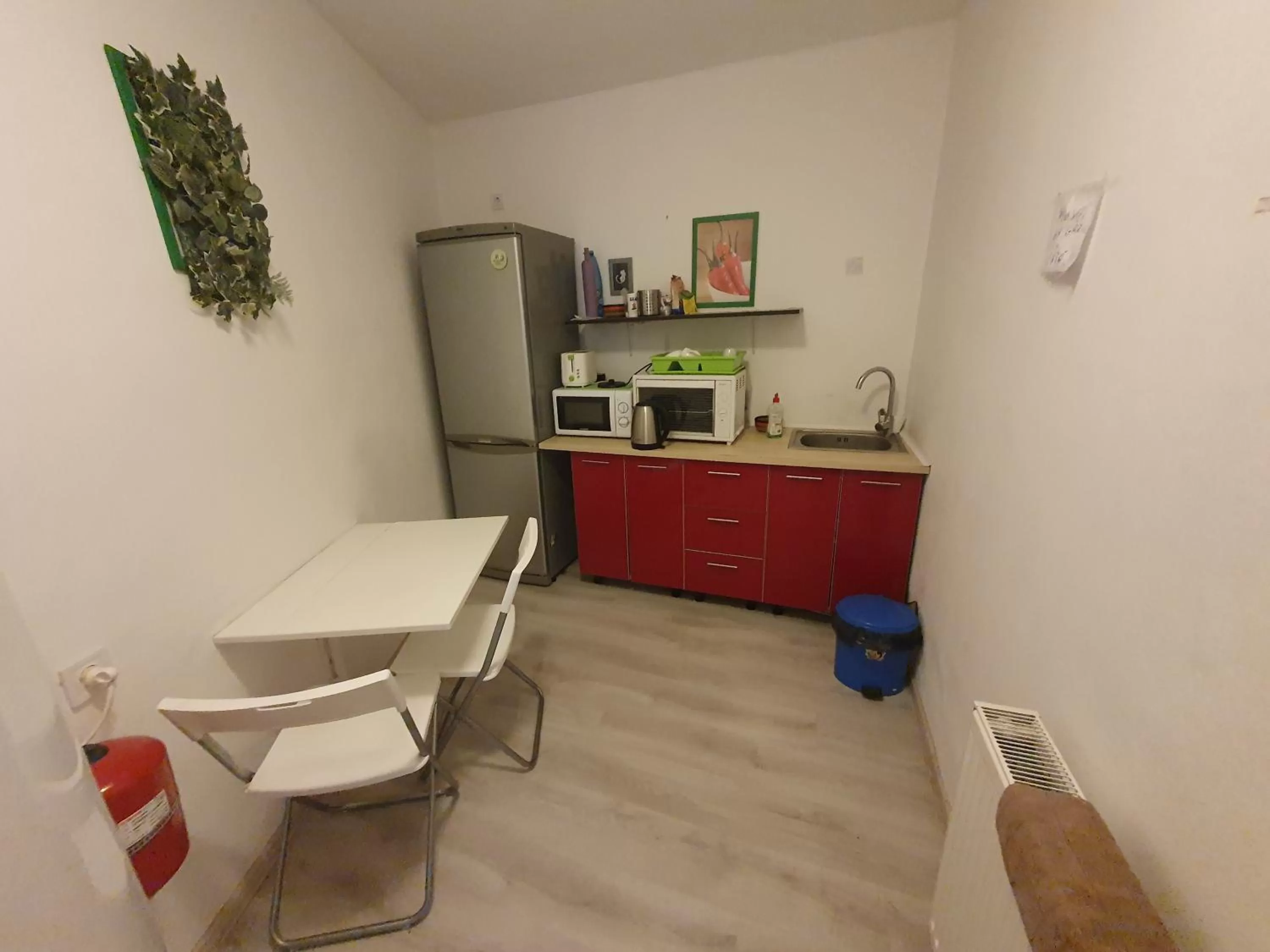 Kitchen/Kitchenette in The Floor Piata Unirii