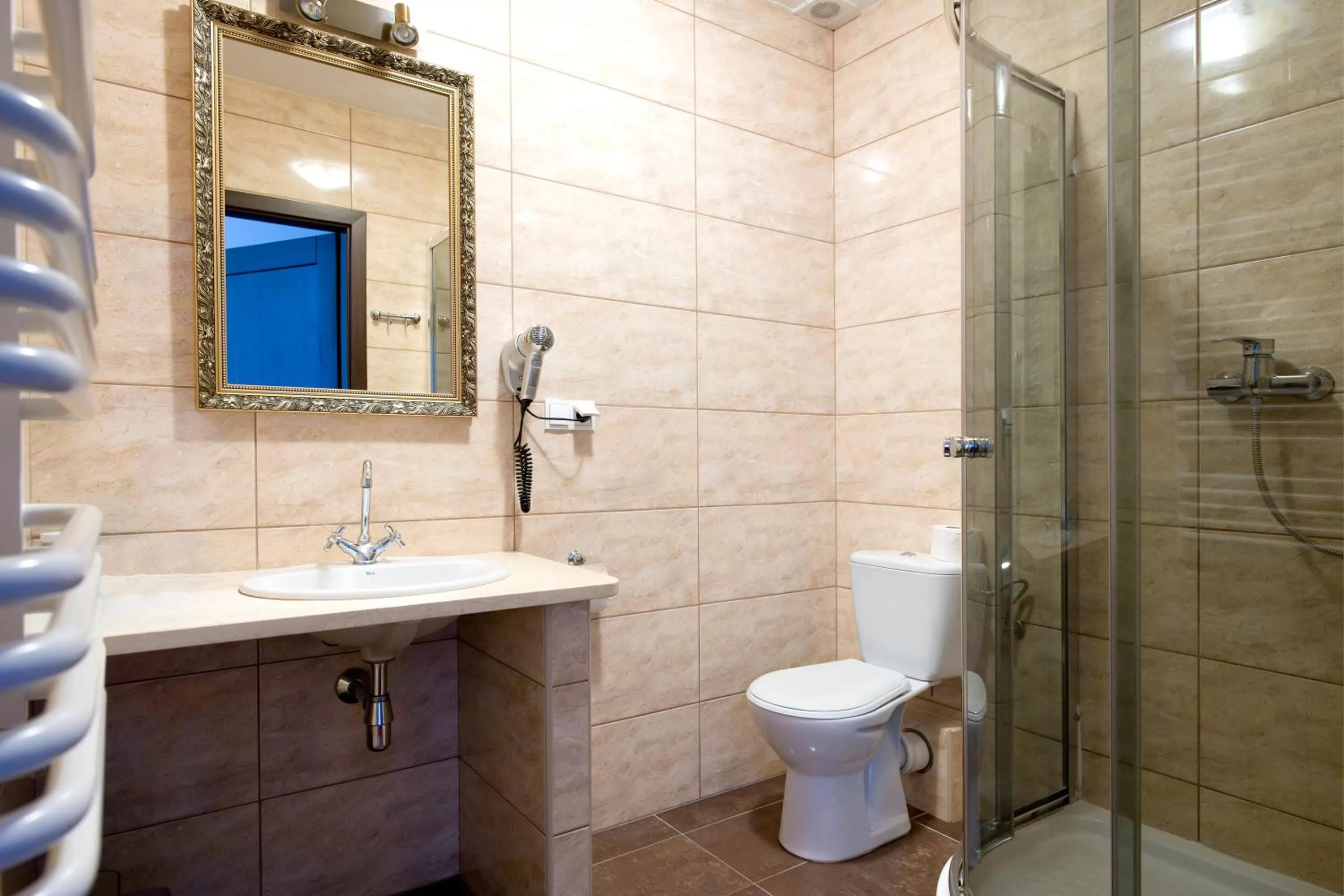 Bathroom in Hotel Campari