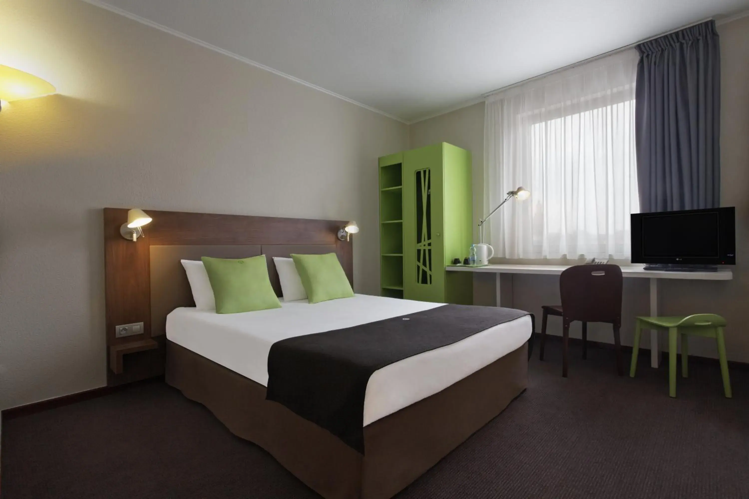 Bed in Campanile Hotel Wroclaw