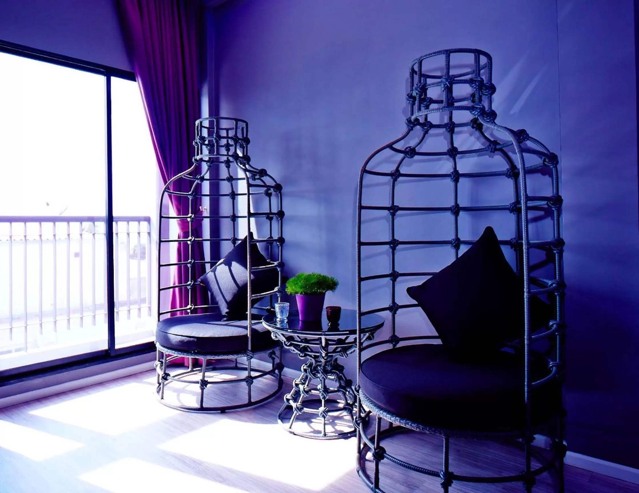 Photo of the whole room in The Weekend Pattaya (Tweet Tweet Nest Pattaya)