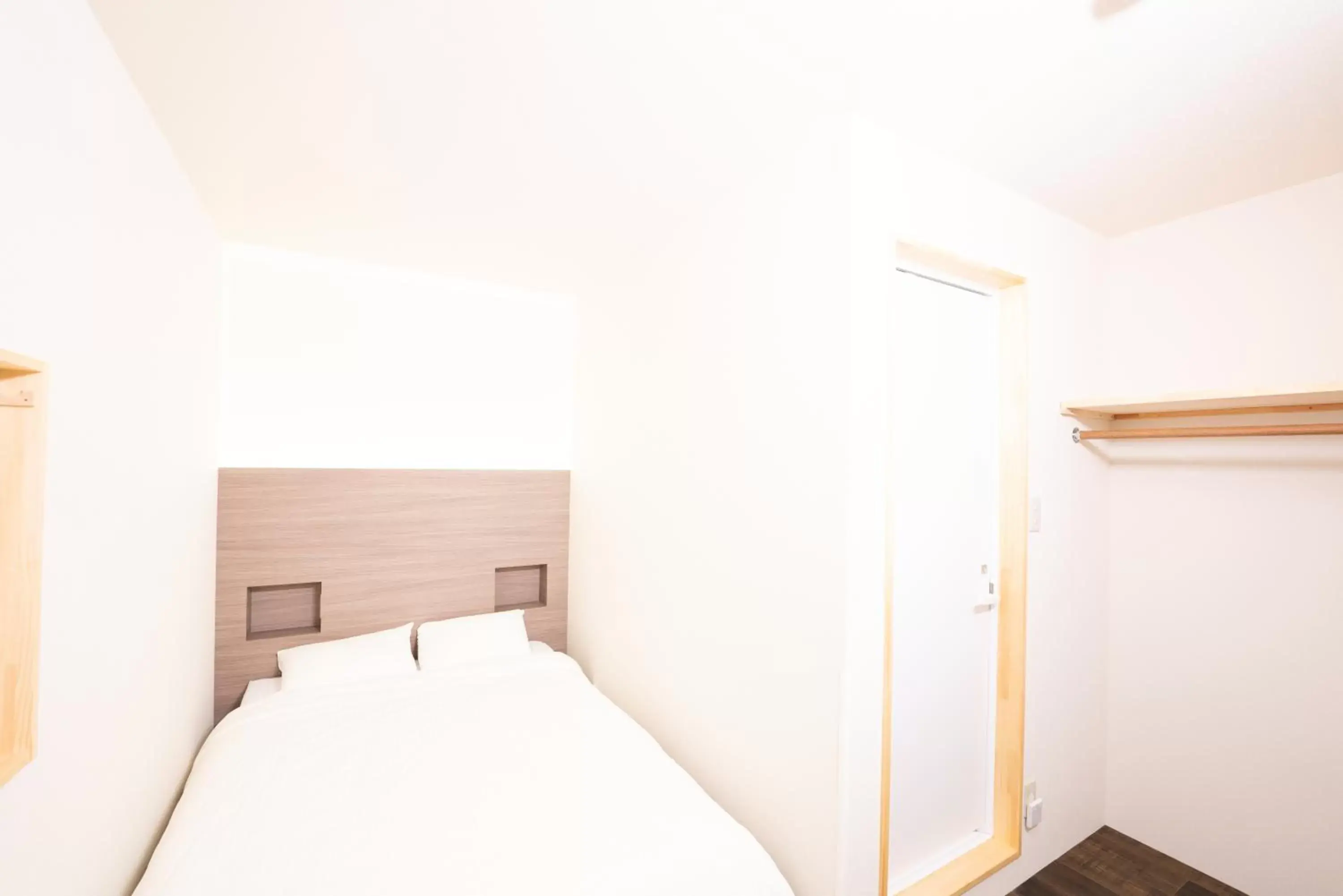 Budget Double Room - single occupancy in B&B MIKAWA Info Centre - Kanazawa Fish Harbour Budget Double Room - single occupancy in B&B MIKAWA Info Centre - Kanazawa Fish Harbour