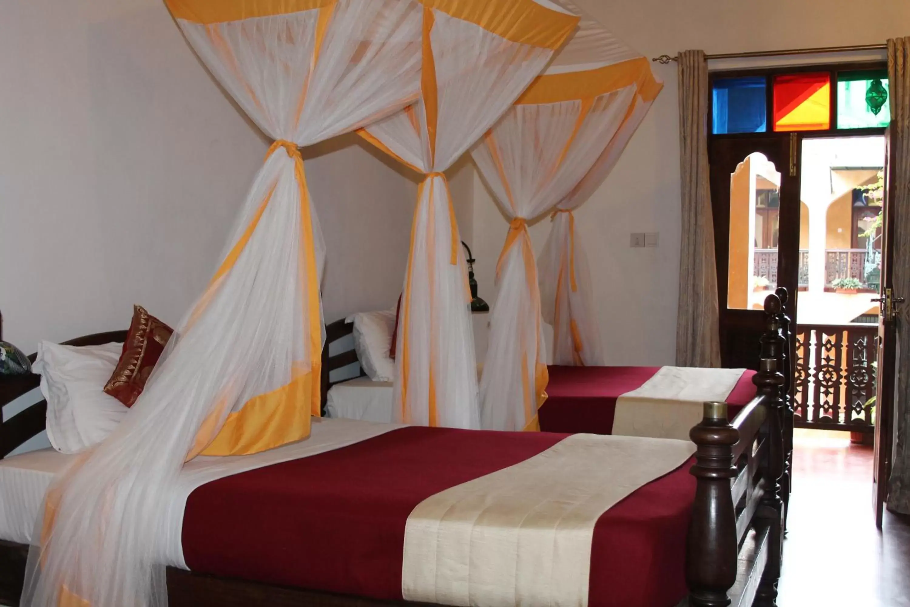 Bed in Mizingani Seafront Hotel
