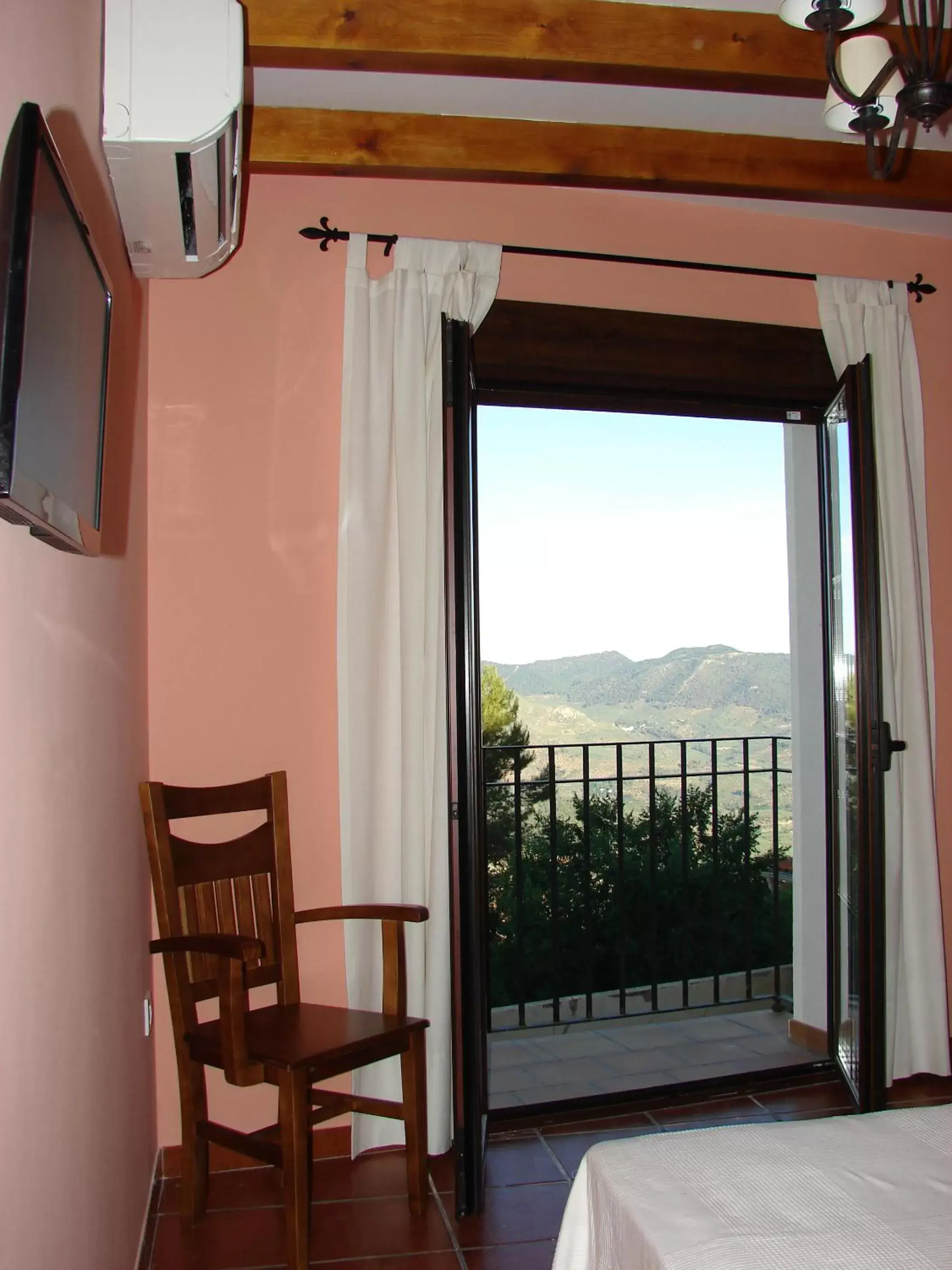 Balcony/Terrace in Apartamentos Sierra de Segura