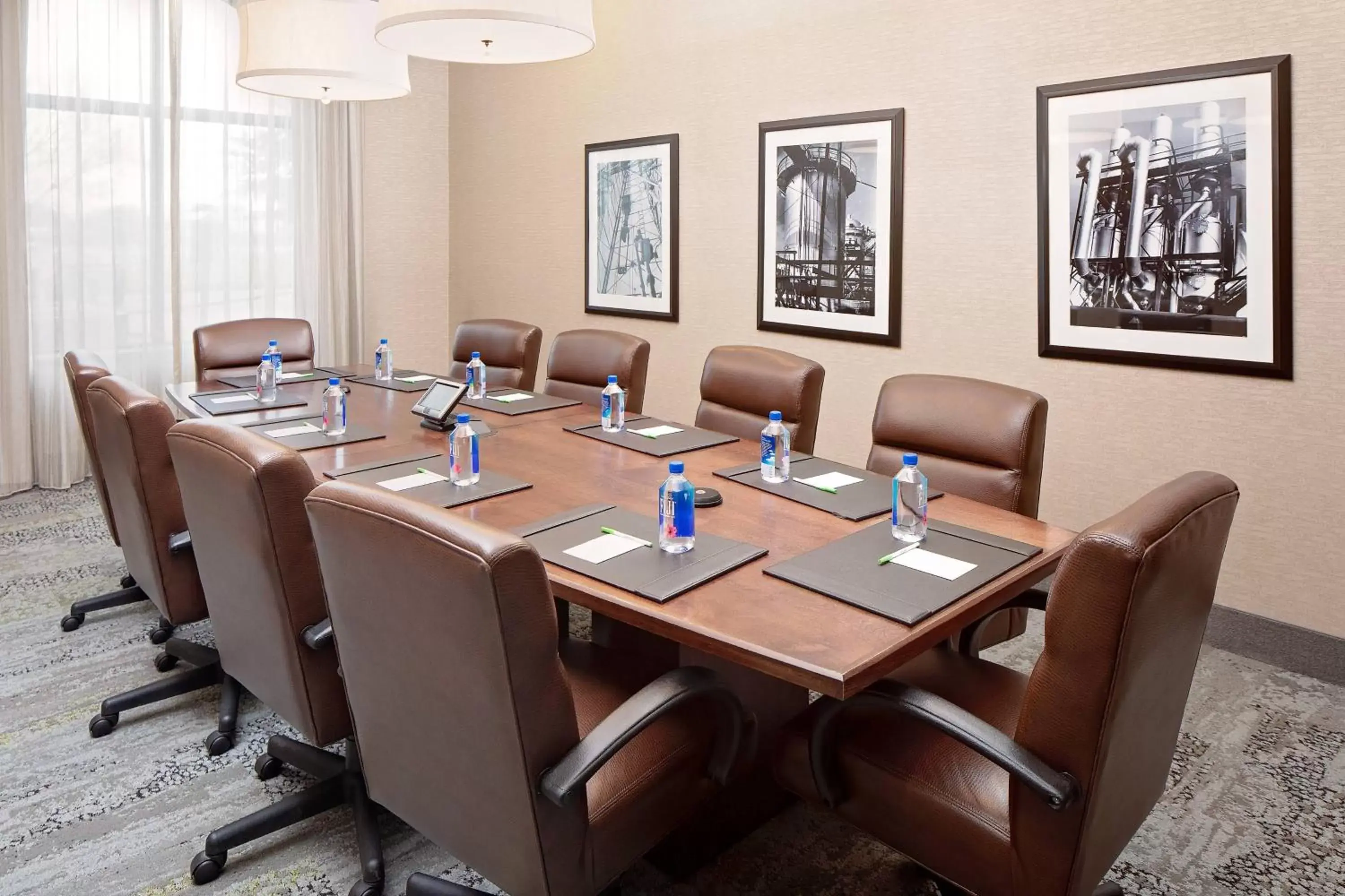 Meeting/conference room in Courtyard by Marriott Houma