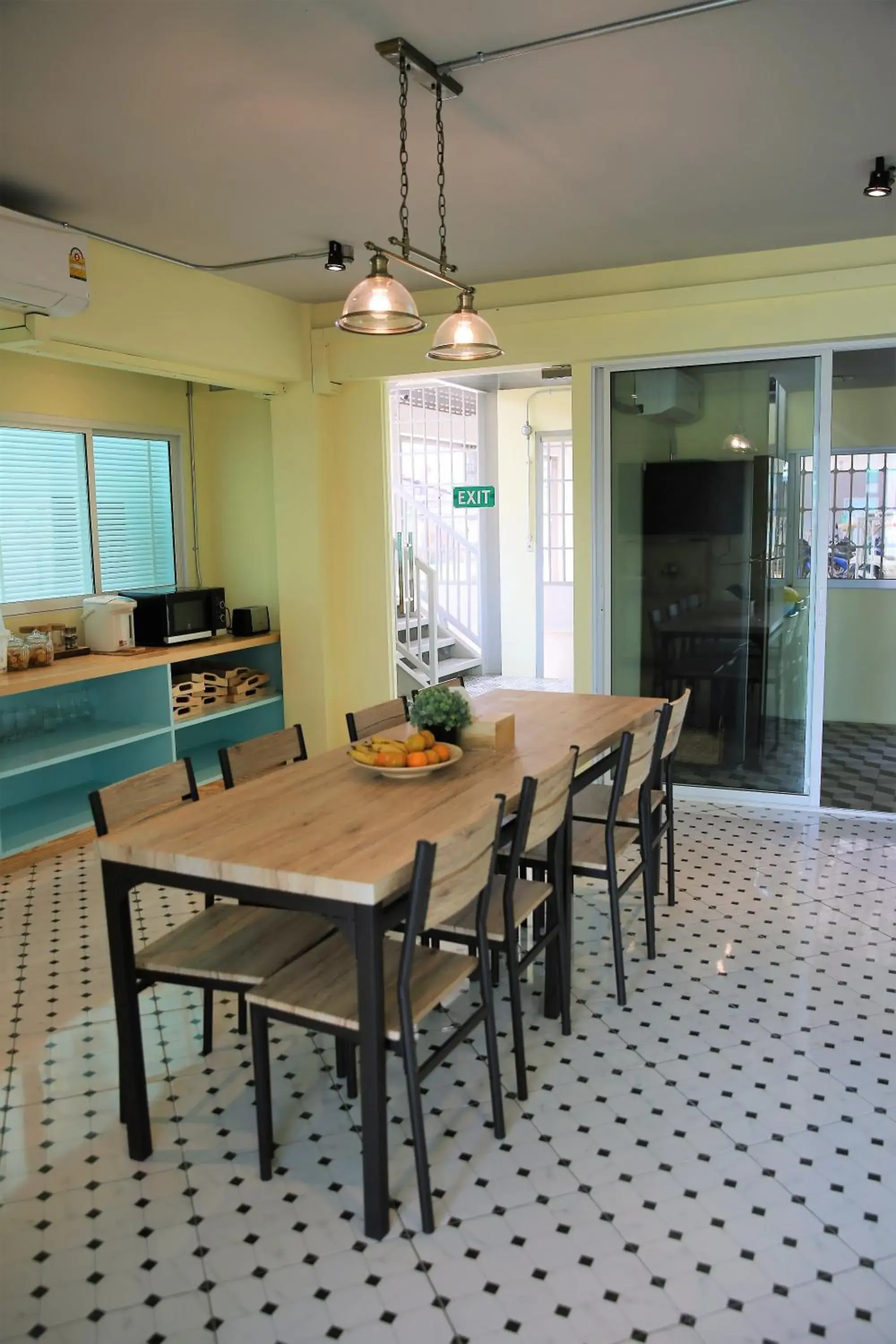 Kitchen or kitchenette, Dining Area in Latima Boutique Hostel