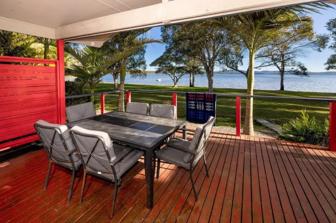 Balcony/Terrace in Lakeside Forster Holiday Park and Village