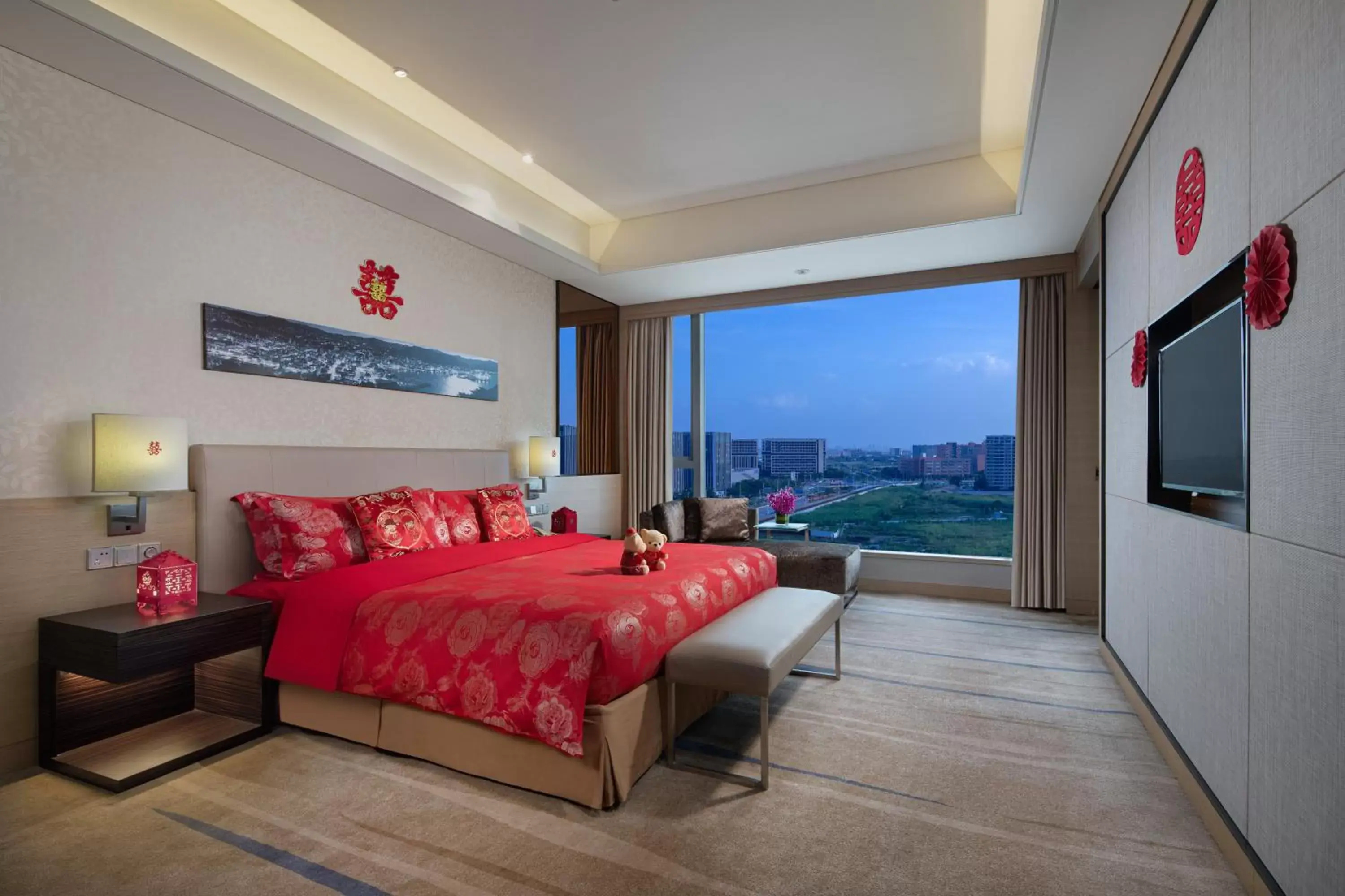 Photo of the whole room in Crowne Plaza Guangzhou Huadu, an IHG Hotel