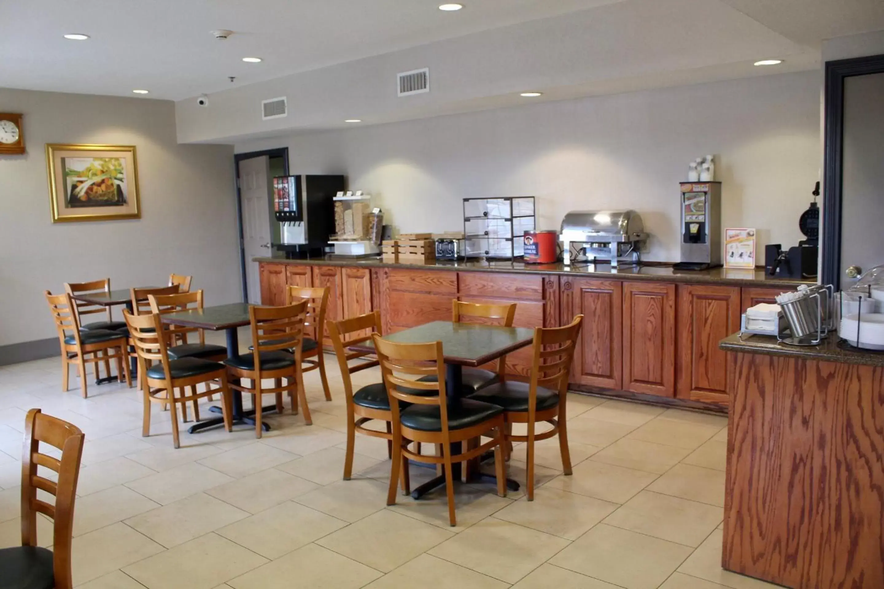 Breakfast, Restaurant/Places to Eat in Country Inn & Suites by Radisson, Hot Springs, AR