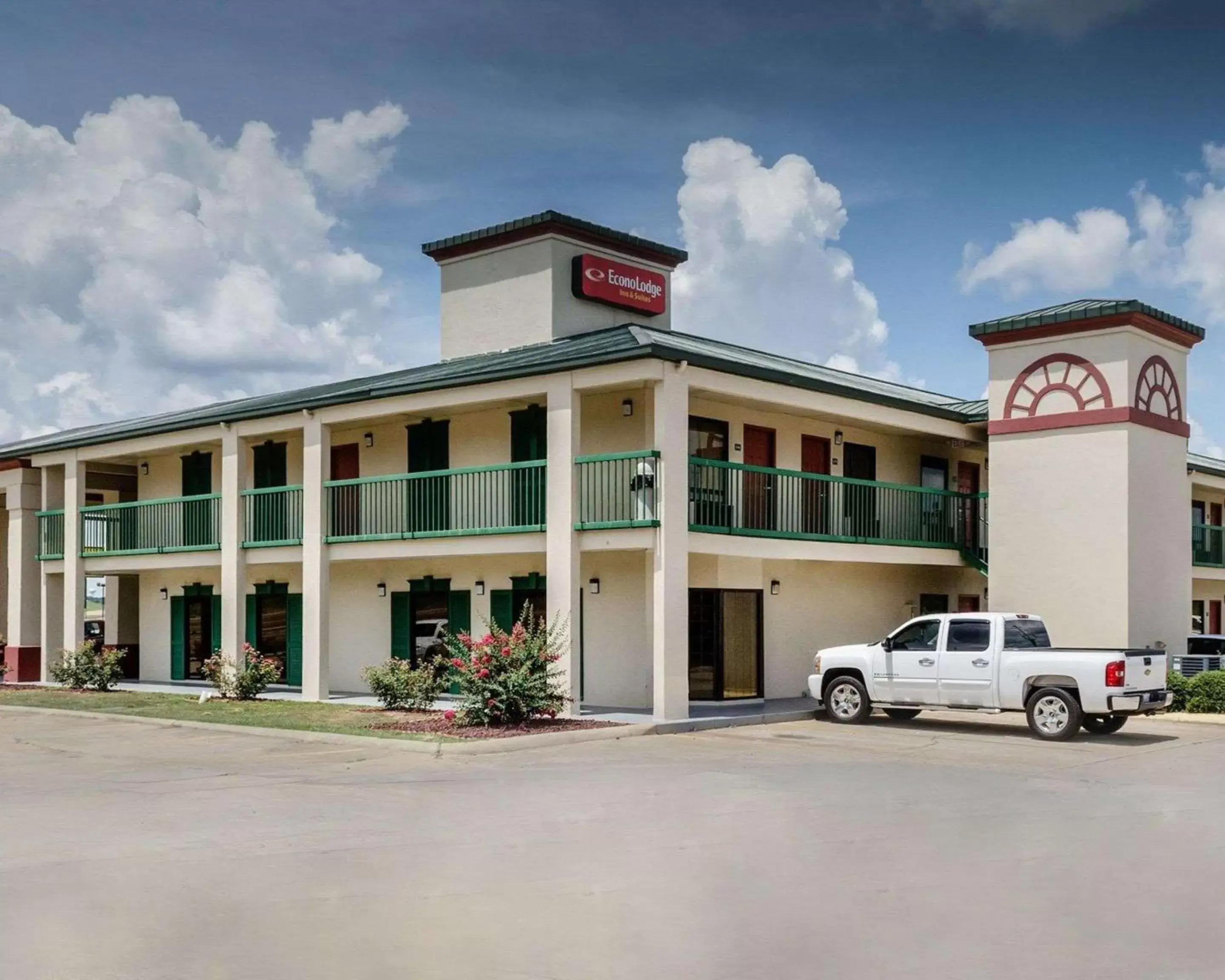 Property Building in Econo Lodge Inn & Suites Philadelphia