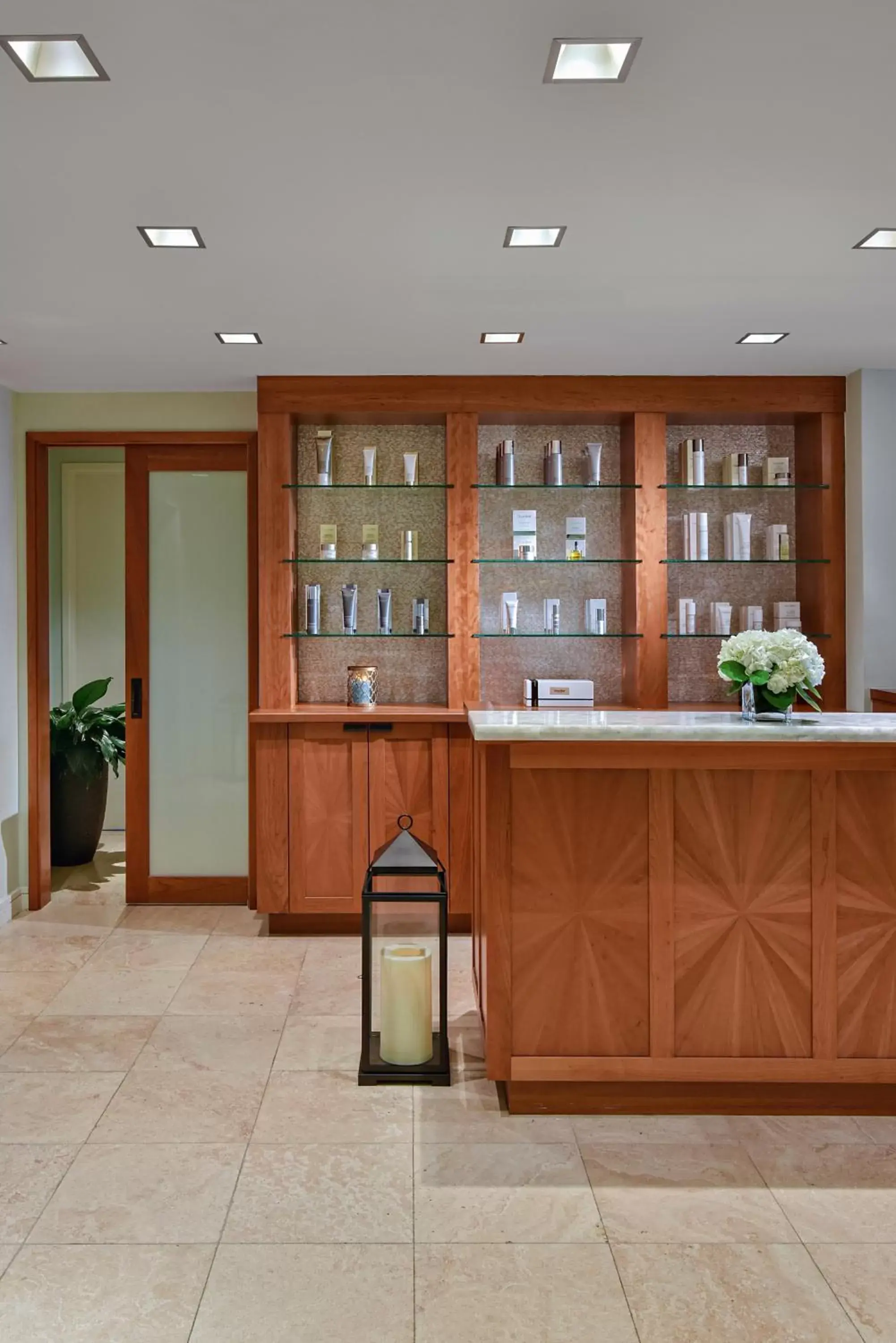 Spa and wellness centre/facilities, Lobby/Reception in Trump International Hotel Waikiki