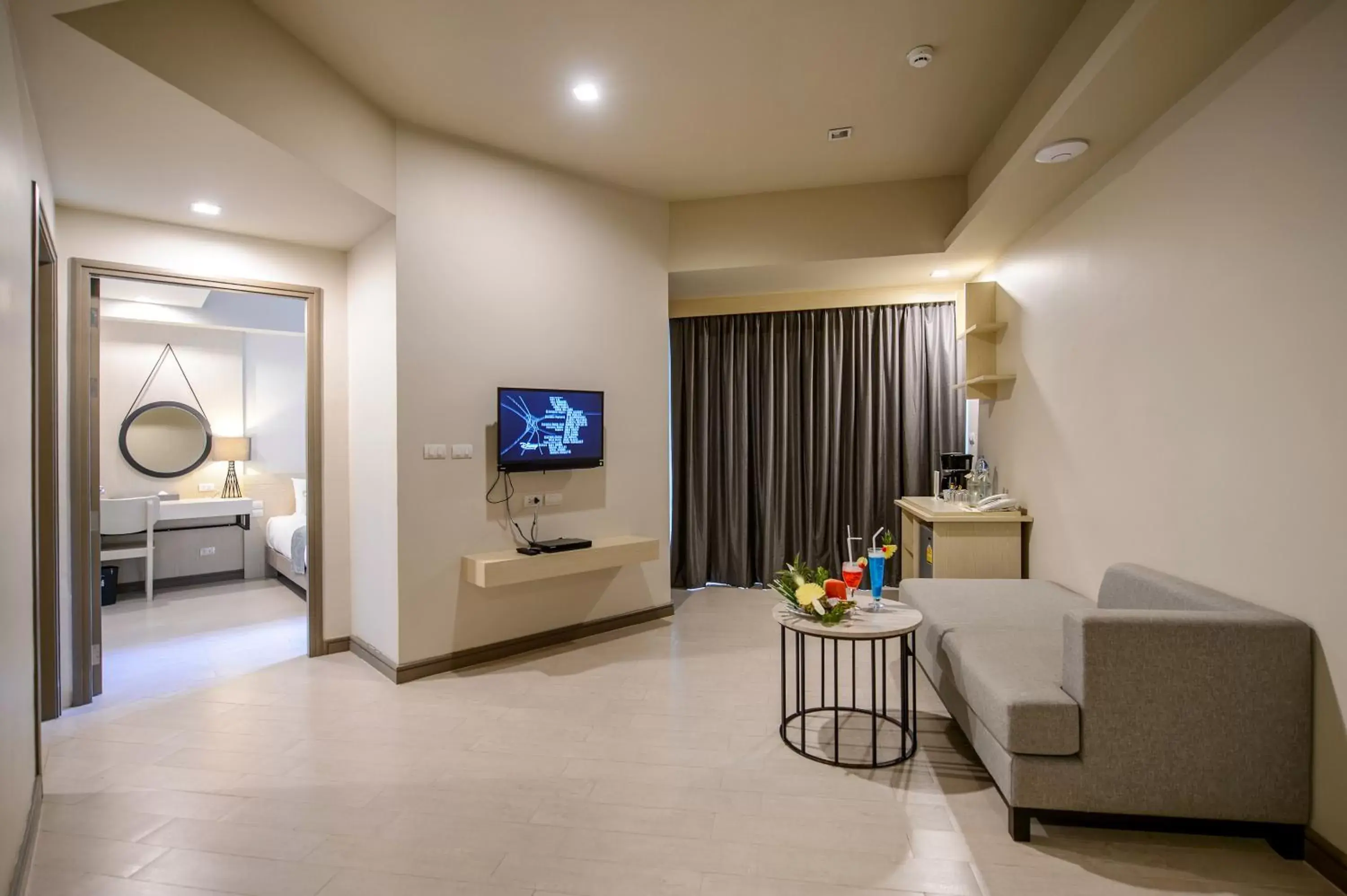 Living room, TV/Entertainment Center in Krabi La Playa Resort - SHA Plus