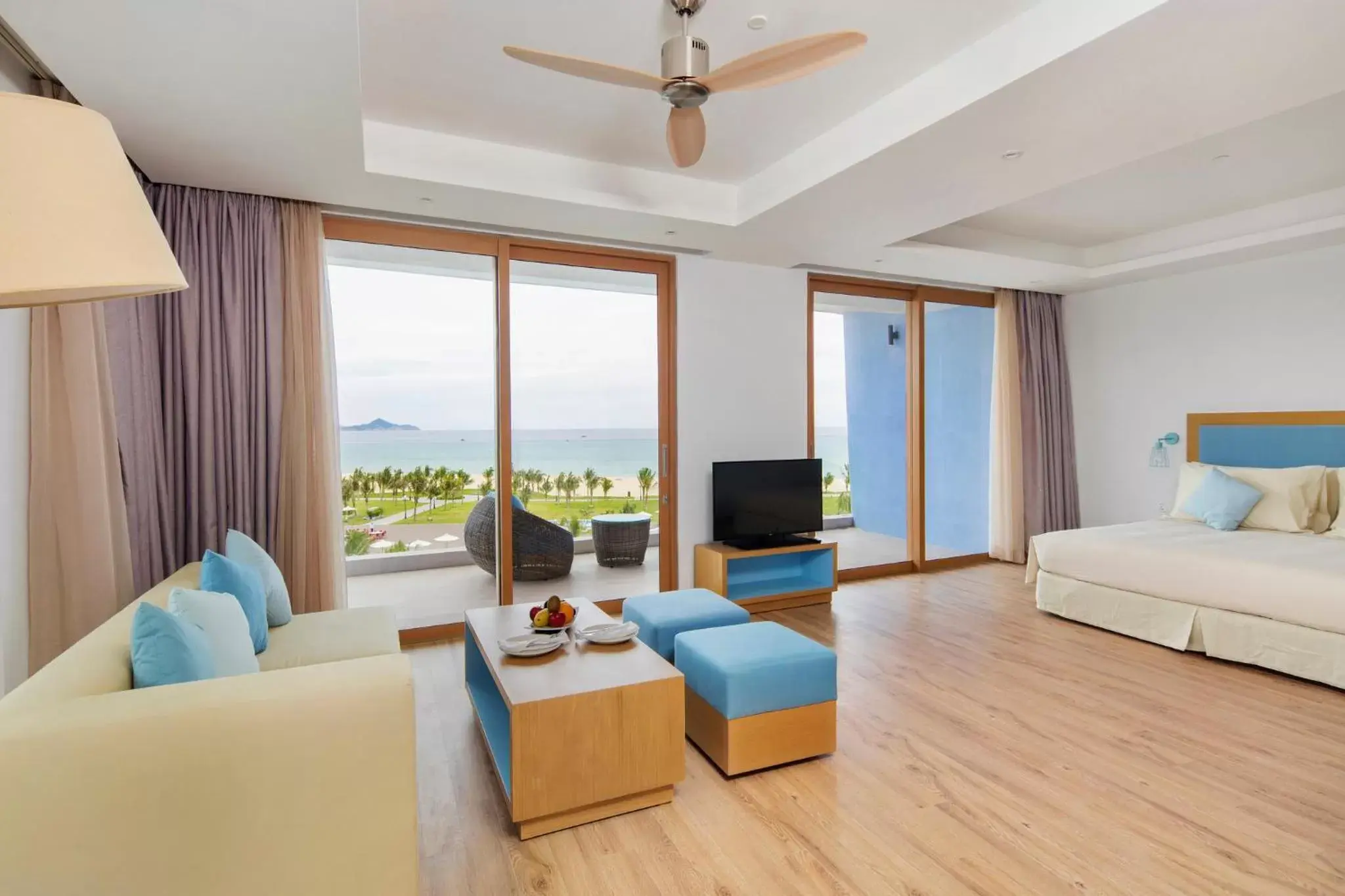 Bedroom, Bed in FLC Luxury Hotel Quy Nhon Bedroom, Bed in FLC Luxury Hotel Quy Nhon