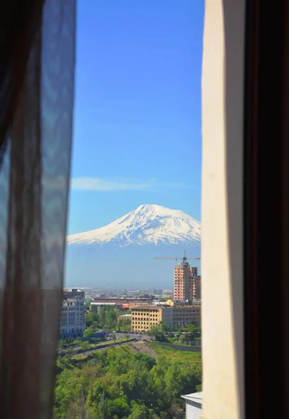 Mountain view in Bass Boutique Hotel