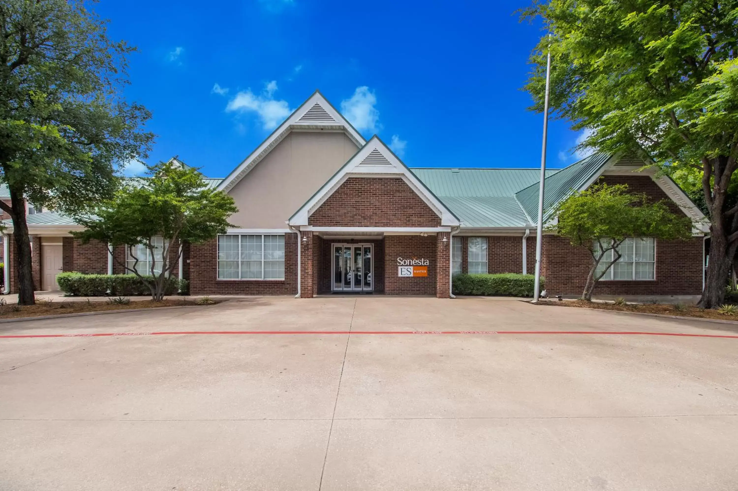Property building in Sonesta ES Suites Dallas Richardson Property building in Sonesta ES Suites Dallas Richardson