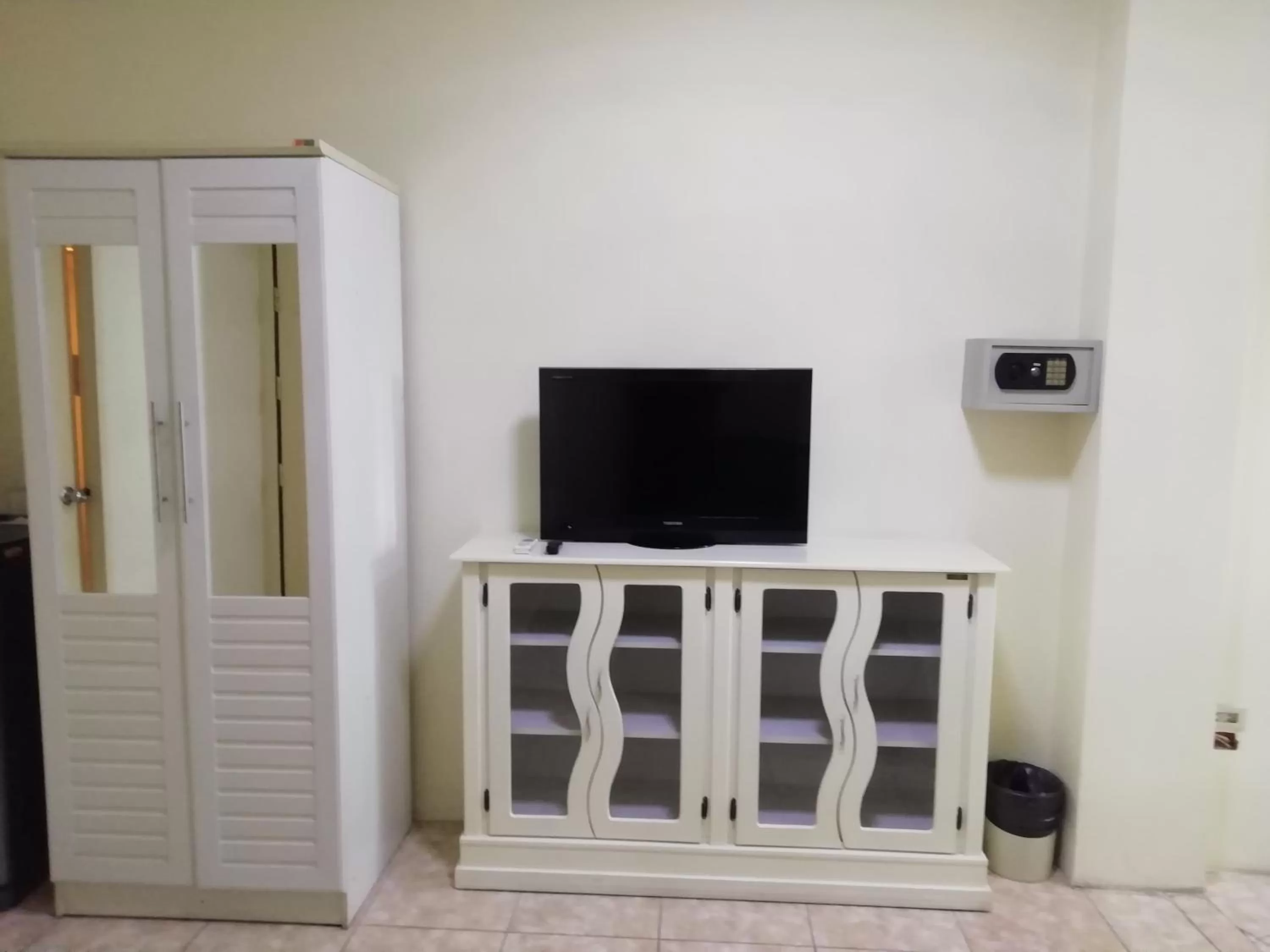 TV and multimedia in Dania