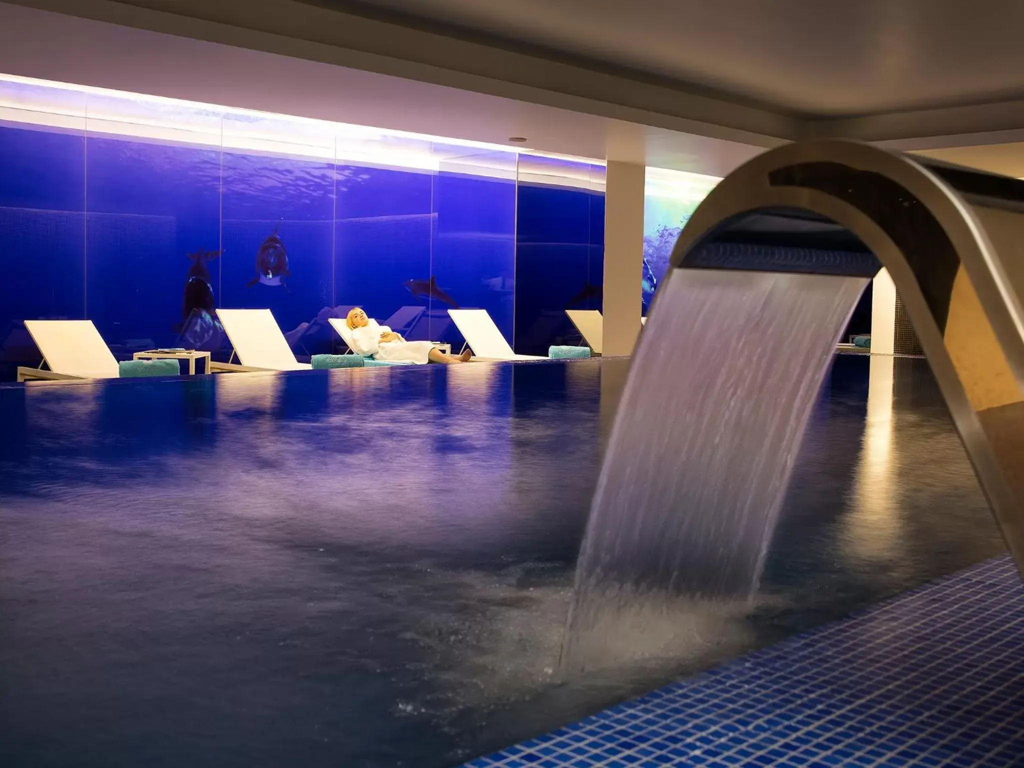 Hot Tub, Swimming Pool in Jupiter Lisboa Hotel