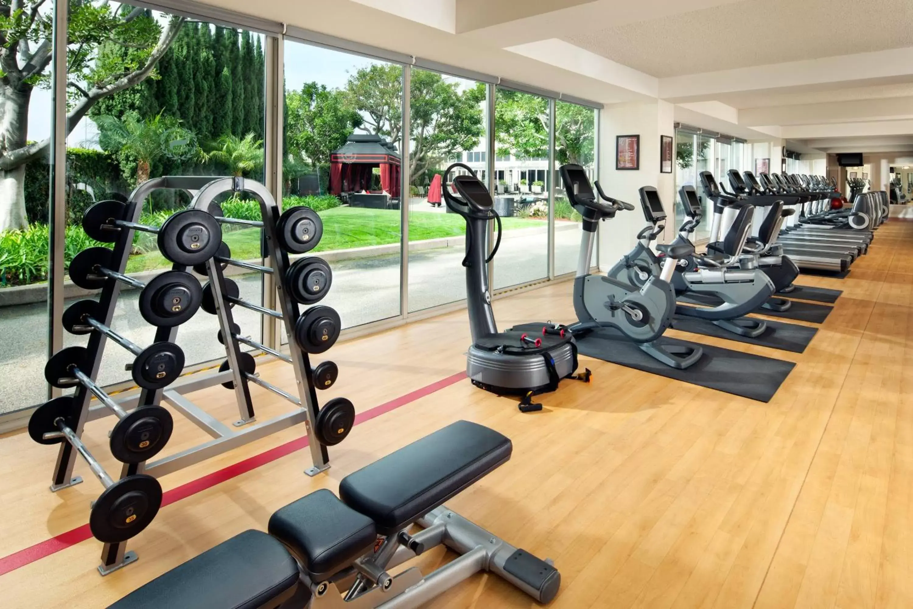 Fitness centre/facilities, Fitness Center/Facilities in Sheraton Gateway Los Angeles Hotel