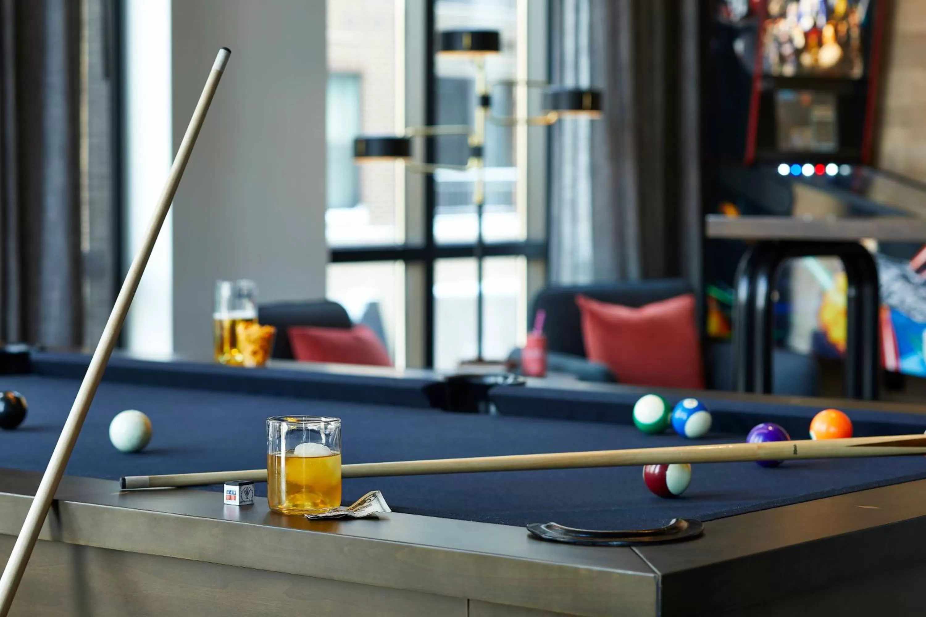 Swimming pool in Moxy Columbus Short North