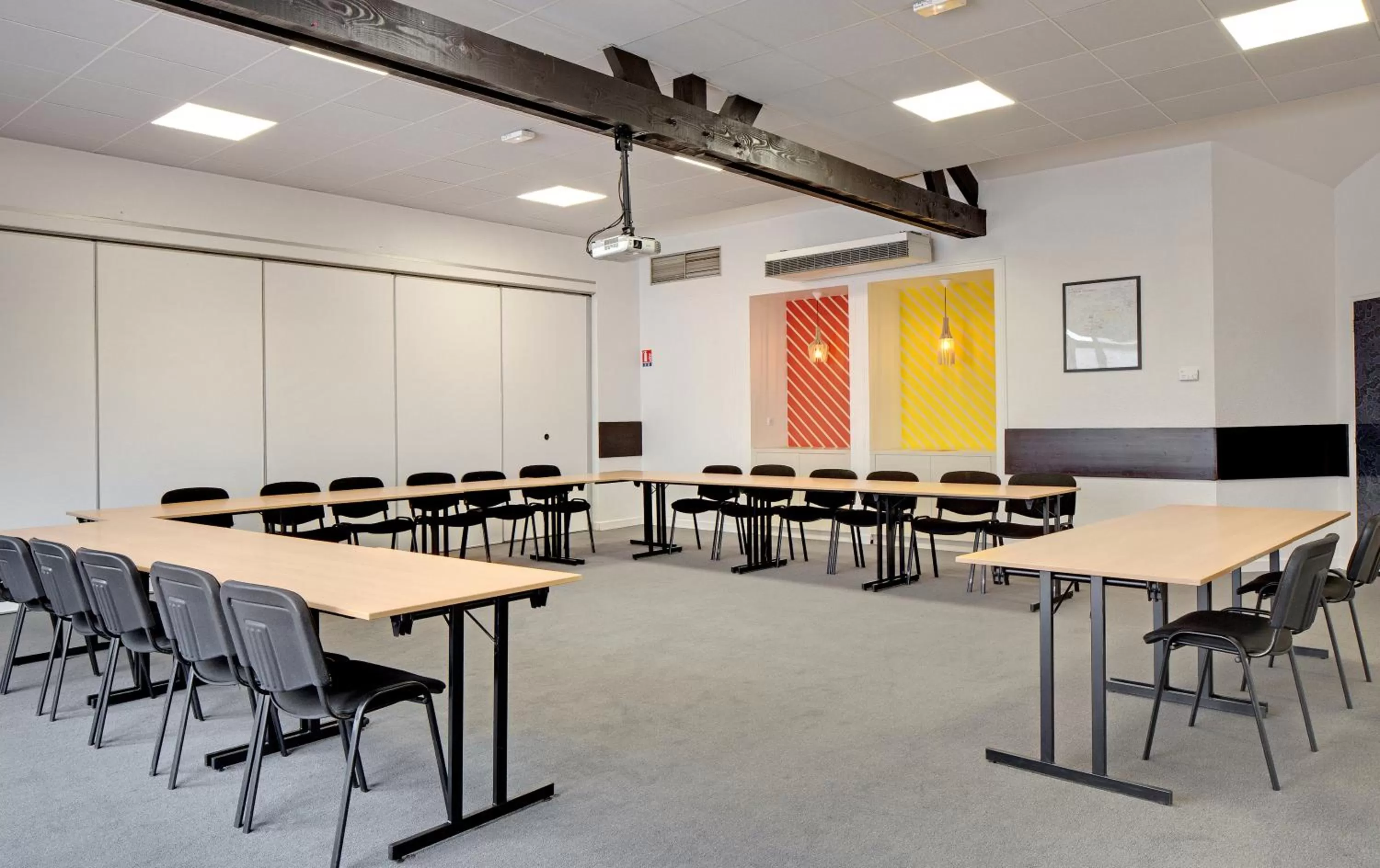 Meeting/conference room in Hôtel ibis Styles Auxerre Nord