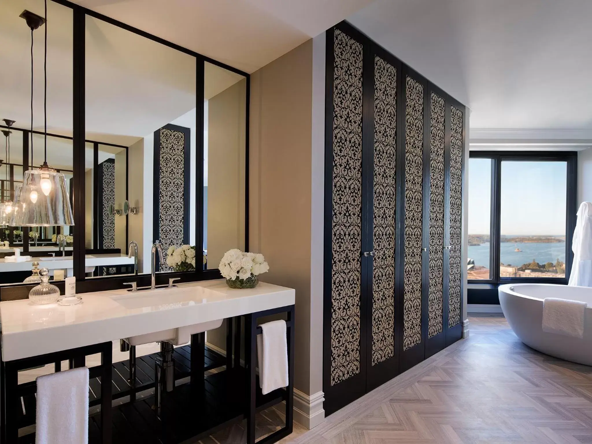 Bathroom in Four Seasons Hotel Sydney