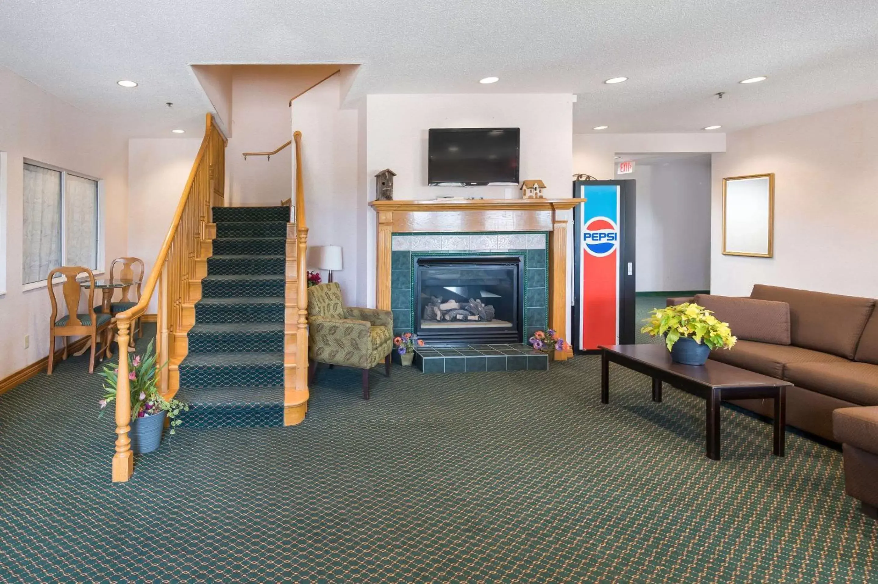 Lobby or reception in Rodeway Inn Urbana Champaign University Area Lobby or reception in Rodeway Inn Urbana Champaign University Area